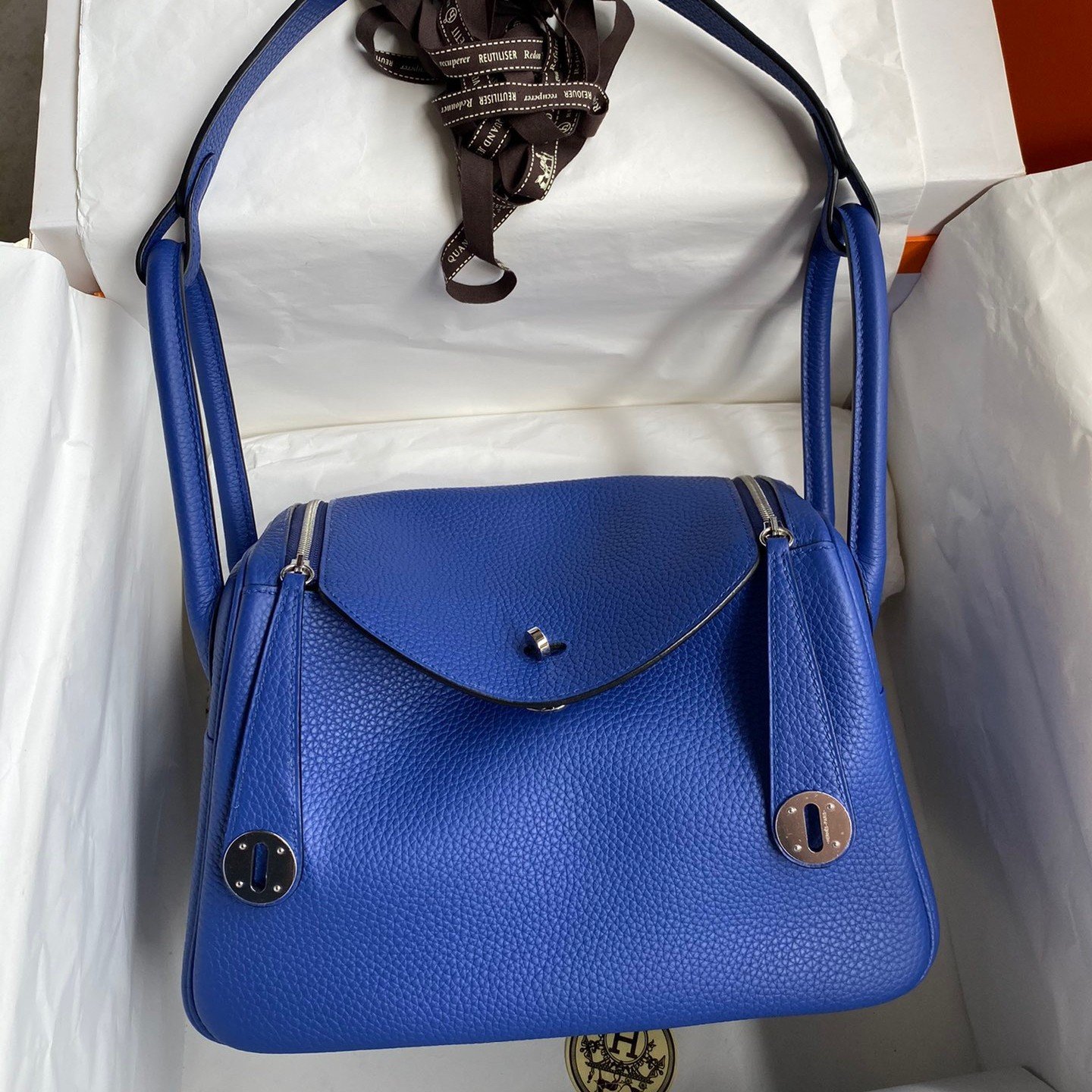 Hermes Lindy 26 Handmade Bag In Blue Electric Clemence Leather