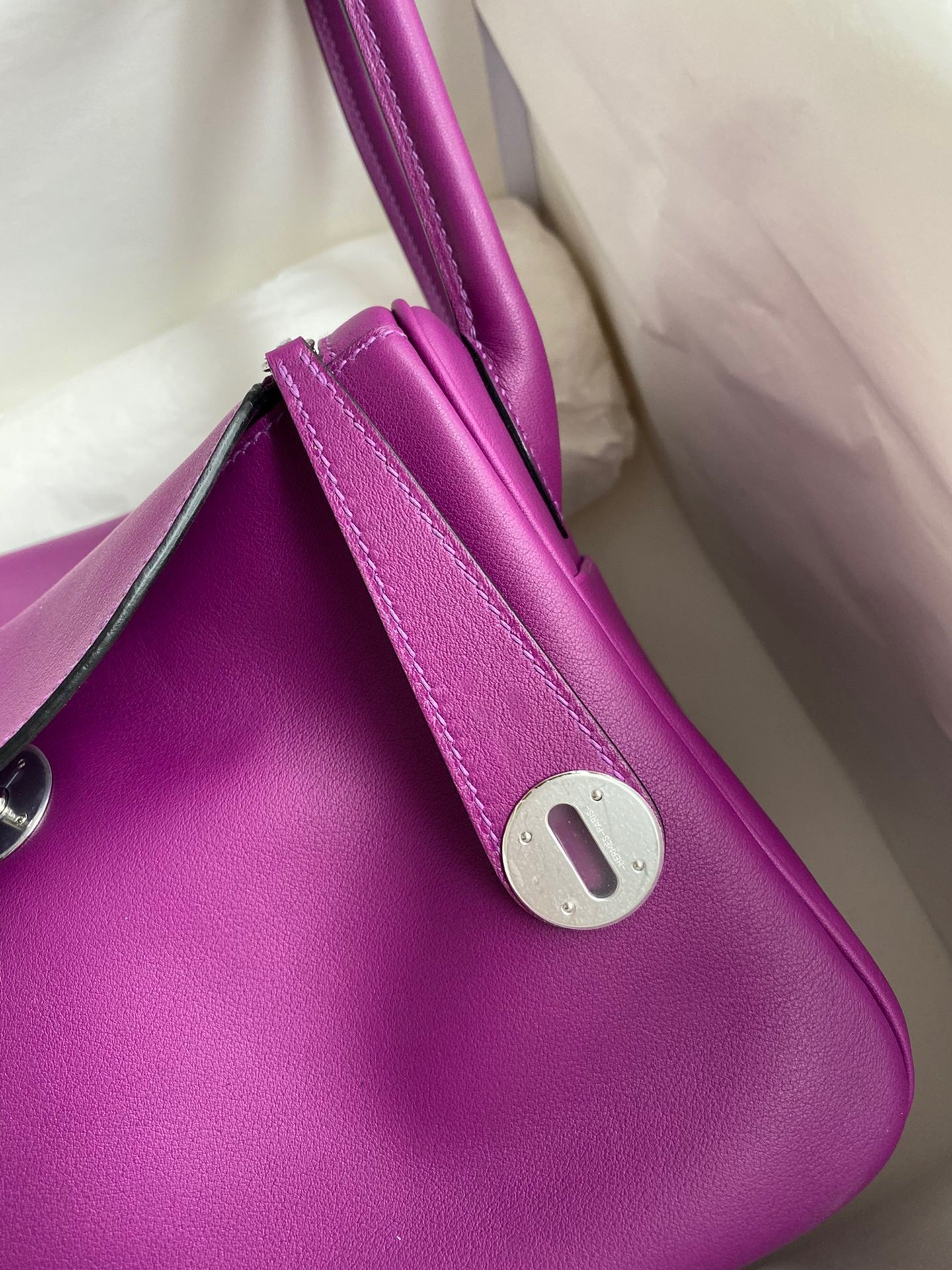 Hermes Lindy 26 Handmade Bag In Anemone Swift Calfskin