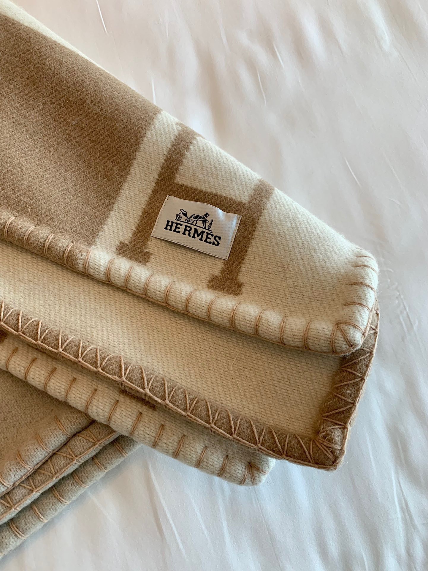 Hermes H Drapeau Blanket in Naturel and Grege Cashmere