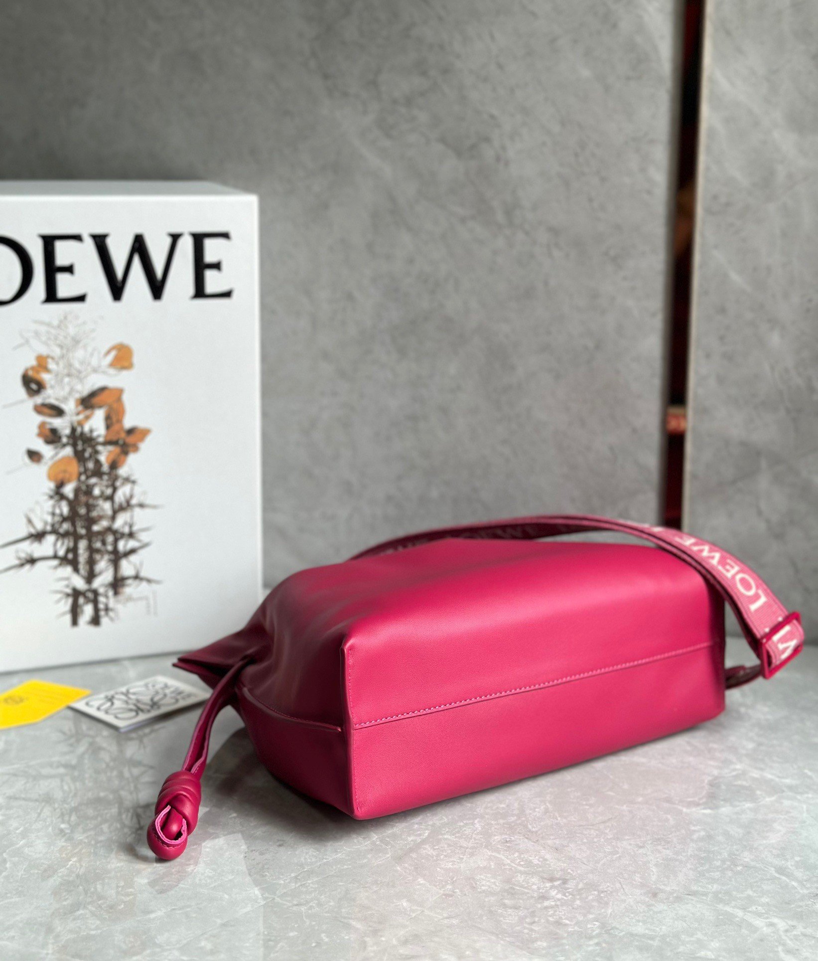 Loewe Flamenco Clutch Bag In Ruby Red Leather