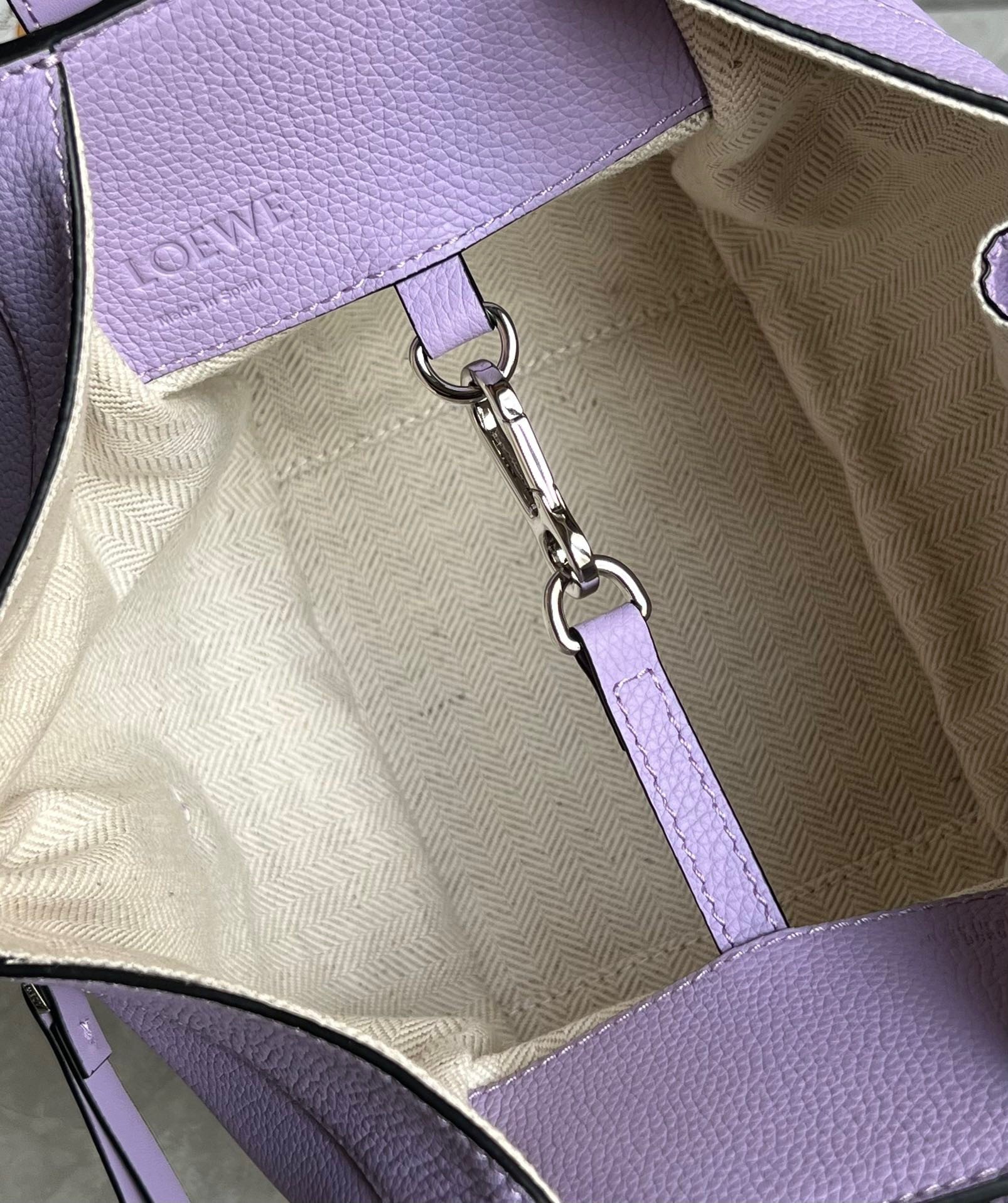 Loewe Compact Hammock Bag in Light Mauve Grained Calfskin