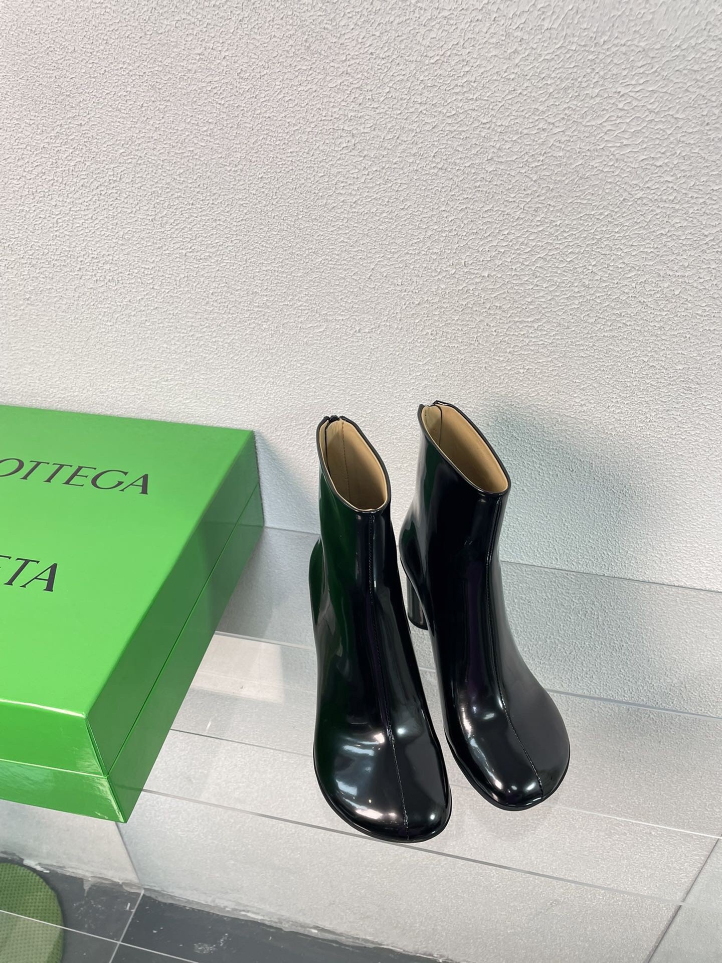 Bottega Veneta Atomic Ankle Boots In Black Lambskin