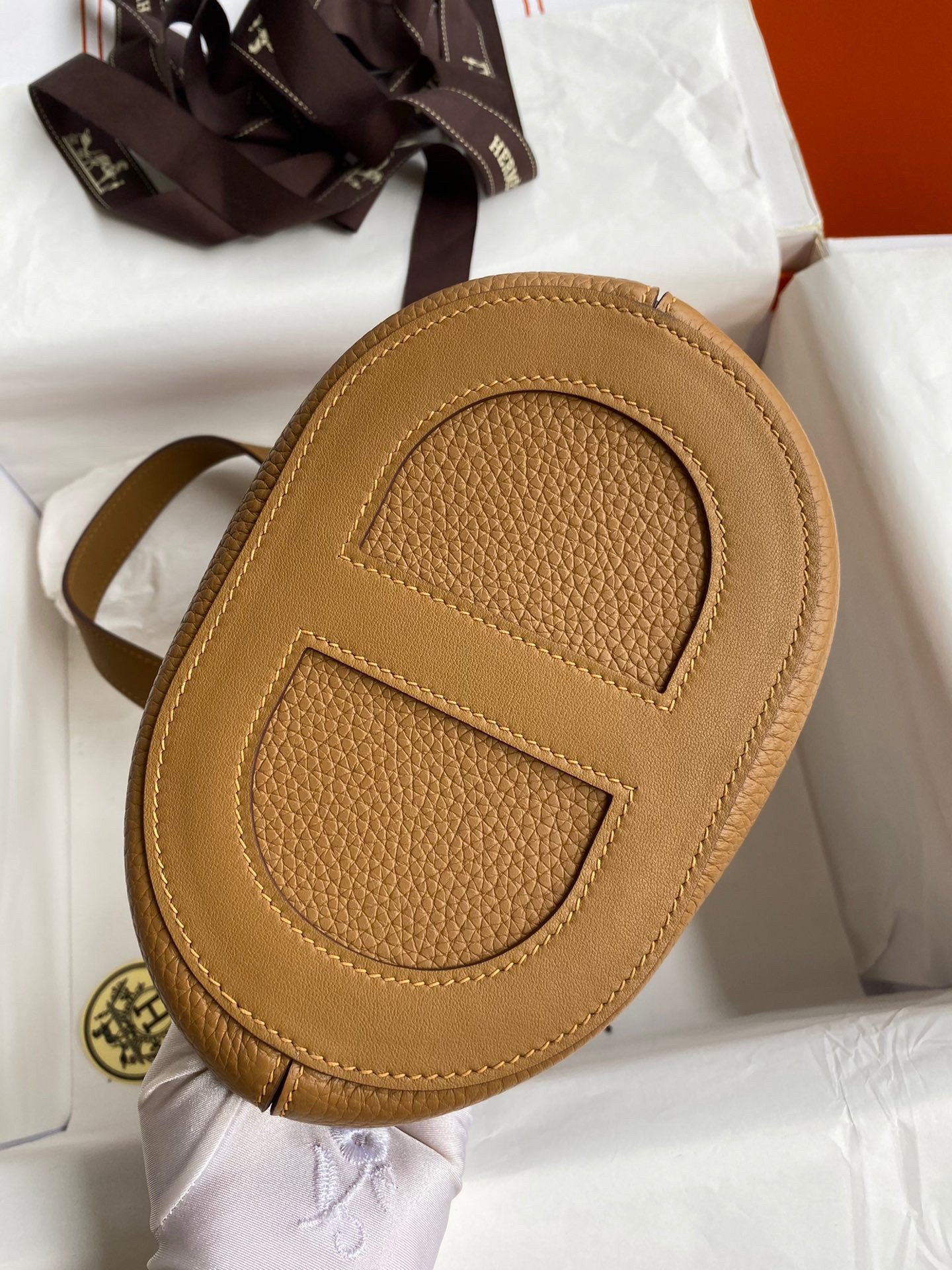 Hermes In The Loop 18 Handmade Bag in Biscuit Clemence Leather