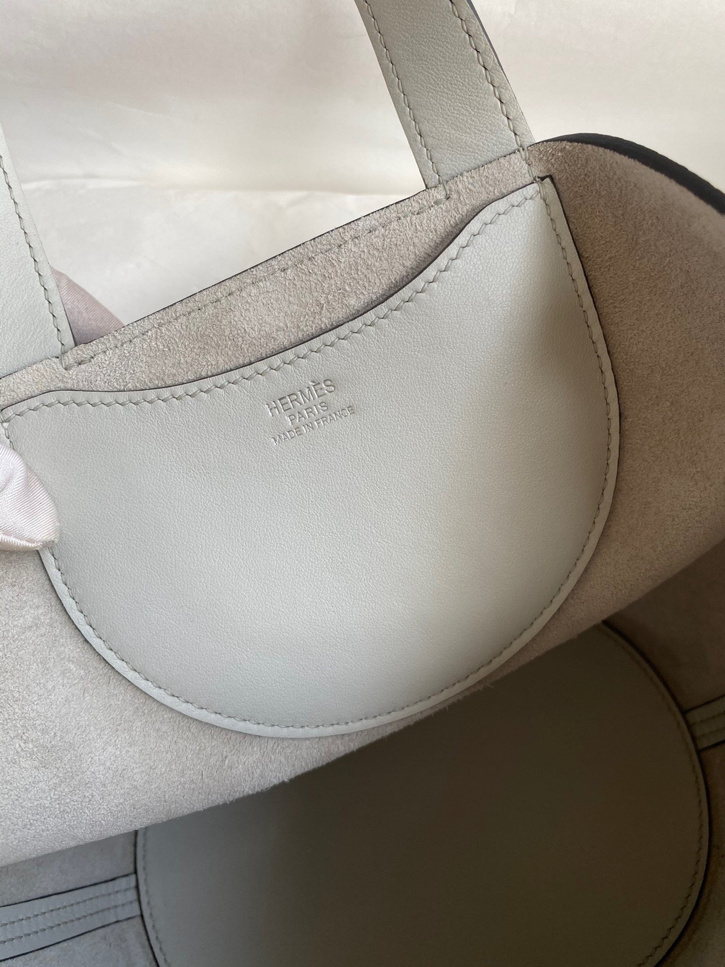 Hermes In The Loop 18 Handmade Bag in Pearl Grey Clemence Leather