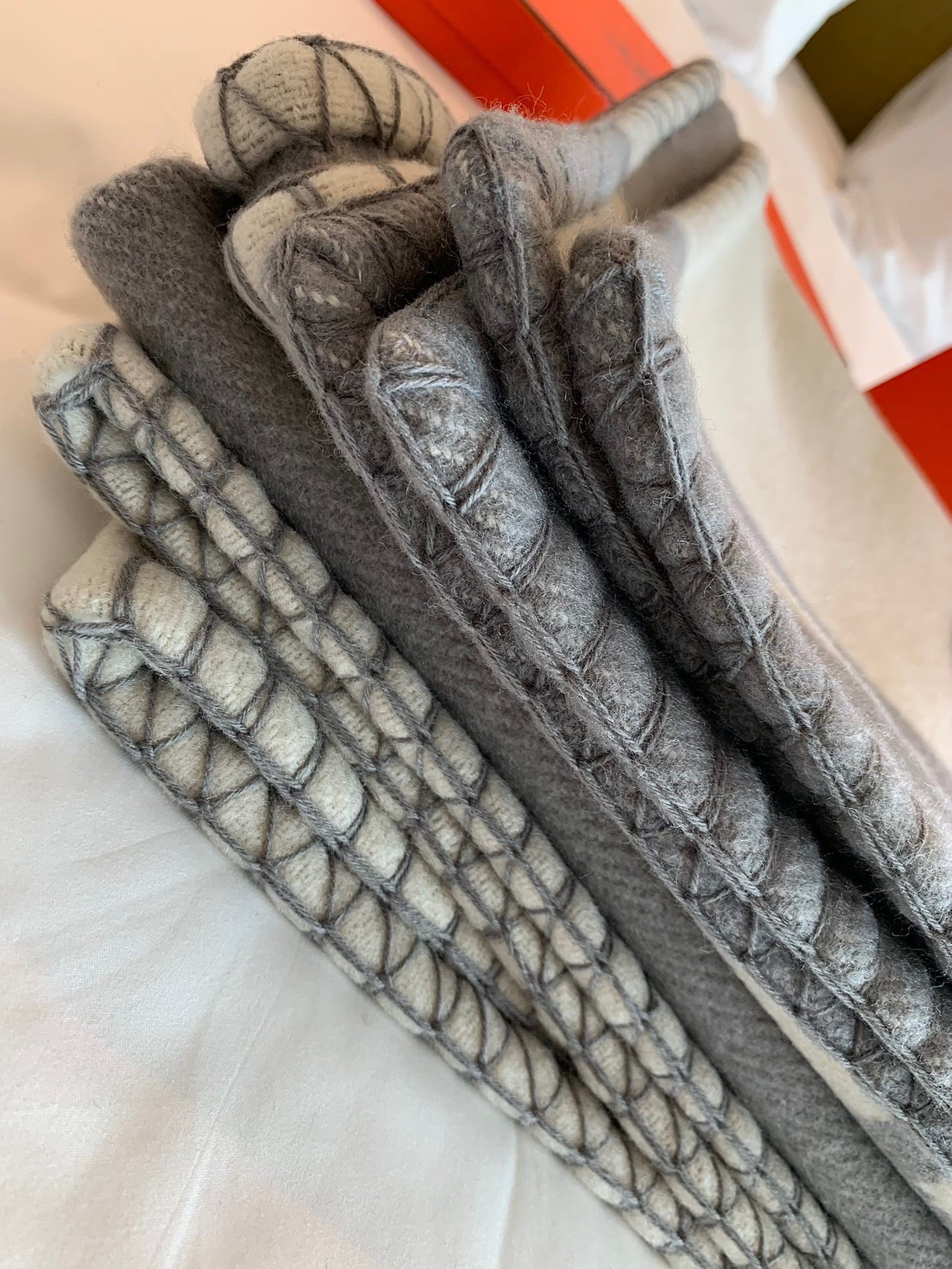 Hermes Avalon Throw Blanket in Grey Wool and Cashmere