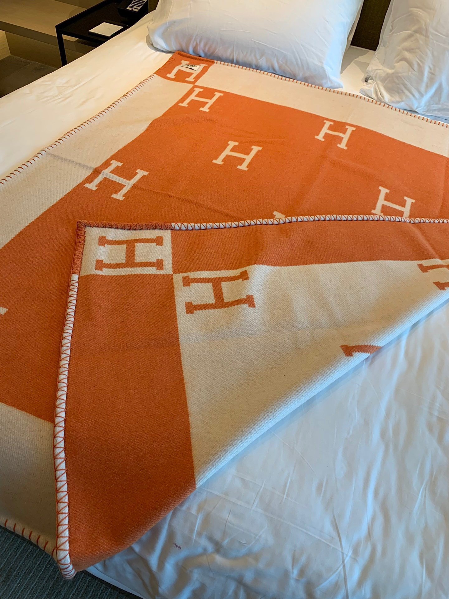 Hermes Avalon Throw Blanket in Orange Wool and Cashmere