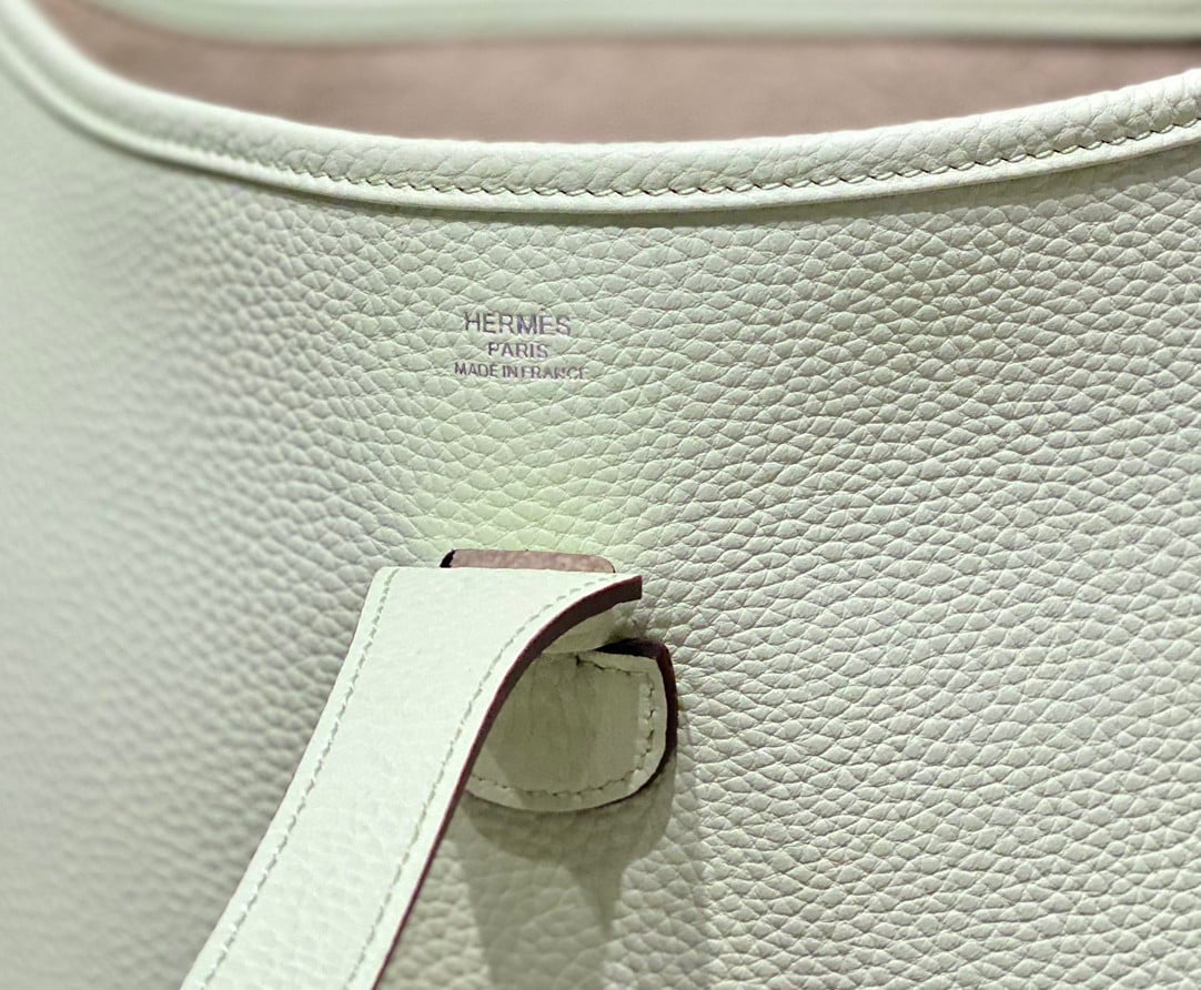 Hermes Evelyne III 29 Bag in Vert Fizz Clemence Leather