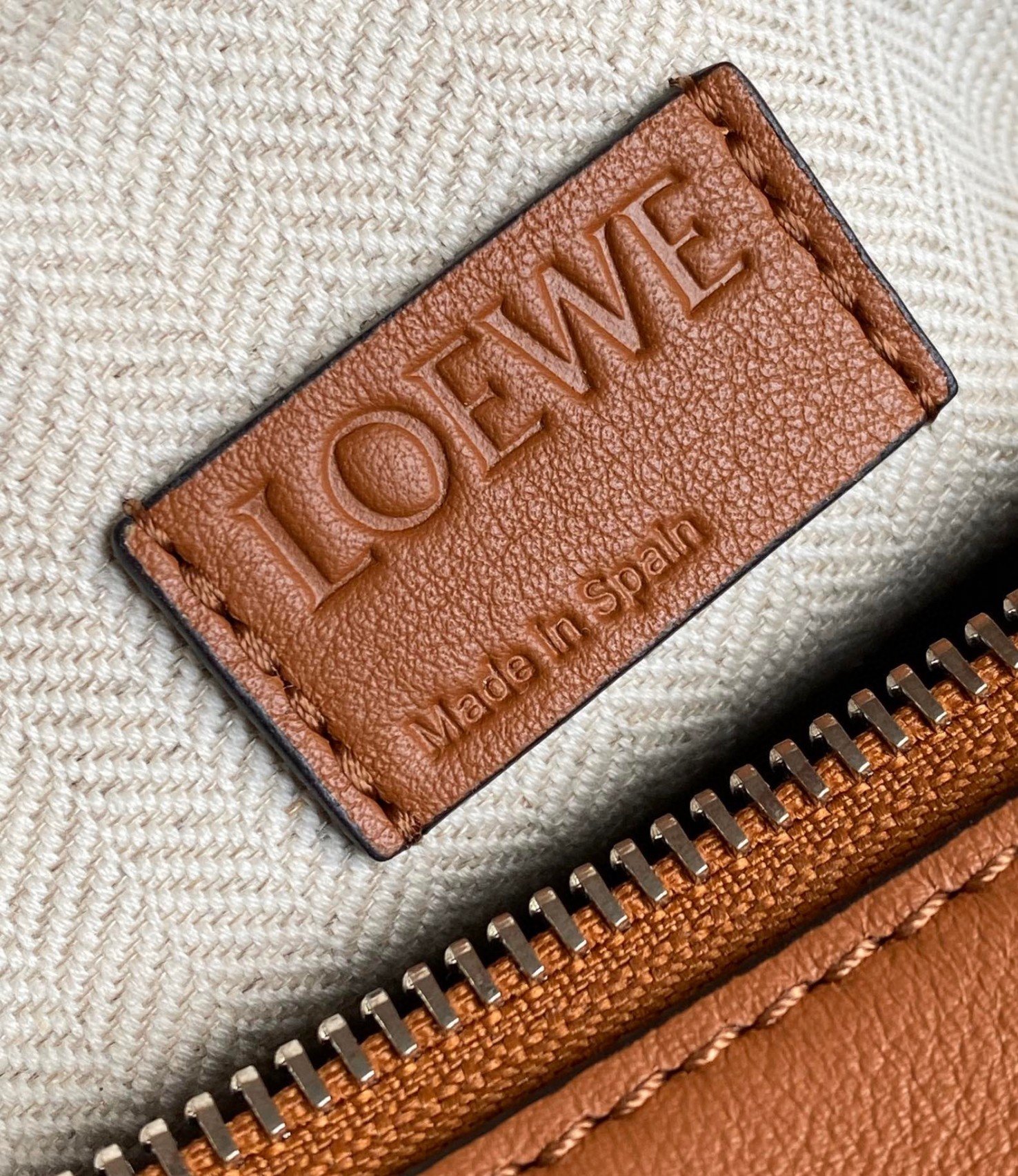 Loewe Puzzle Medium Bag In Brown Classic Calfskin