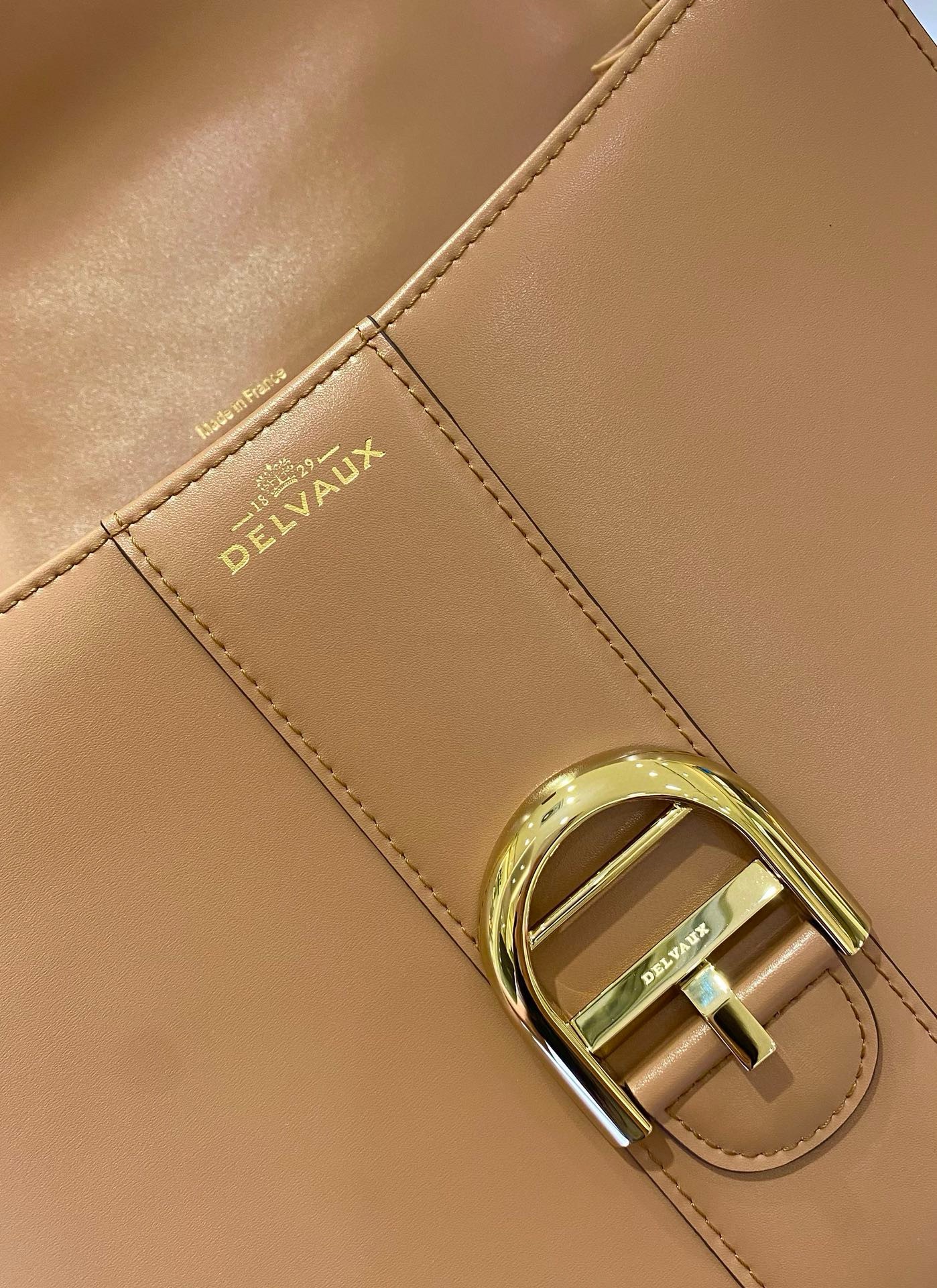 Delvaux Brillant MM Bag in Tender Beige Box Calf Leather