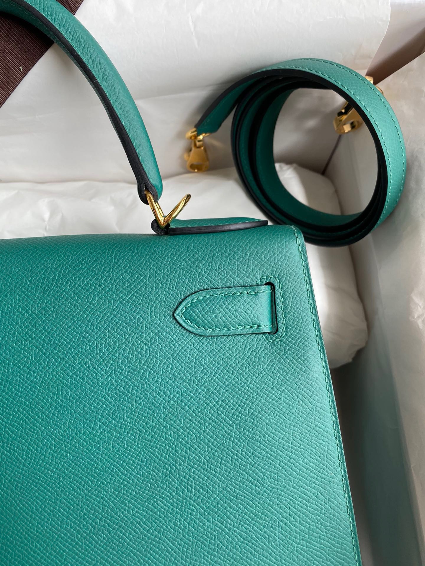 Hermes Kelly Sellier 32 Handmade Bag in Malachite Epsom Calfskin