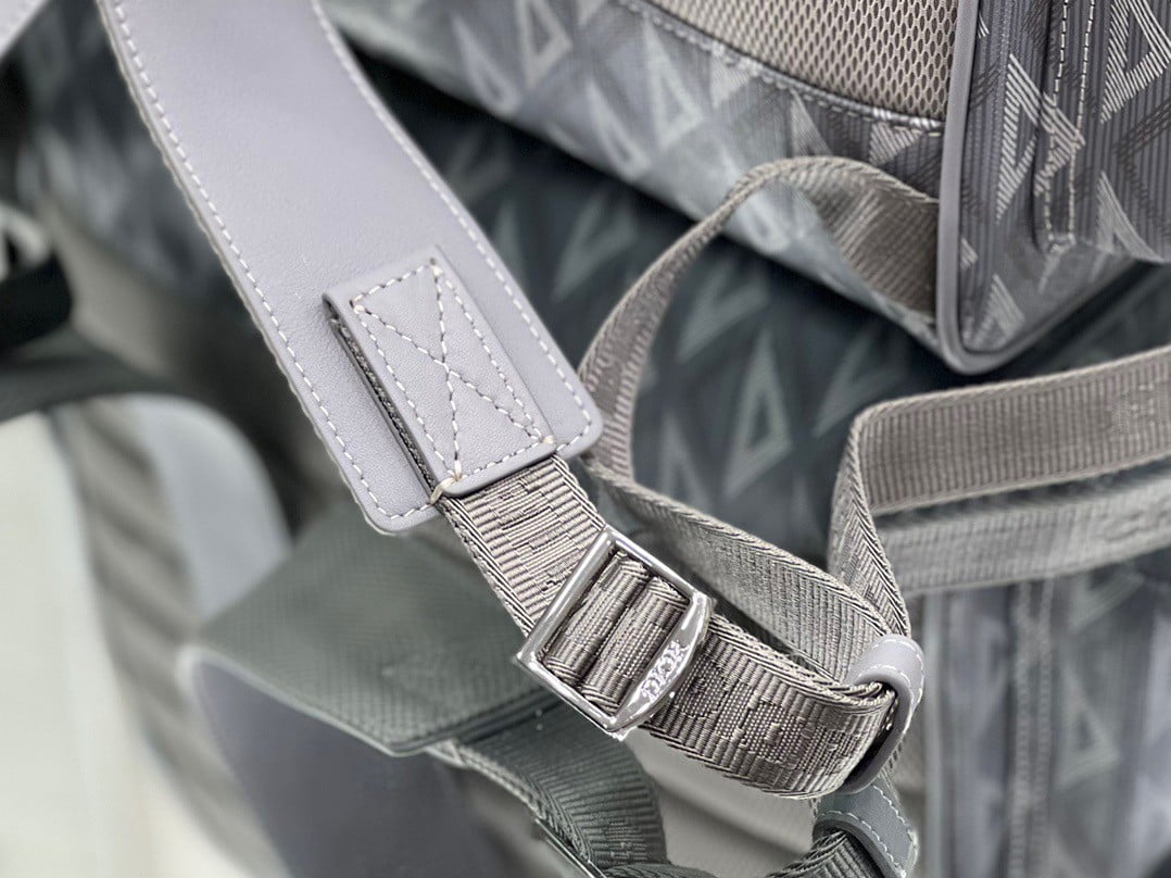 Dior Hit the Road Backpack In Gray CD Diamond Canvas