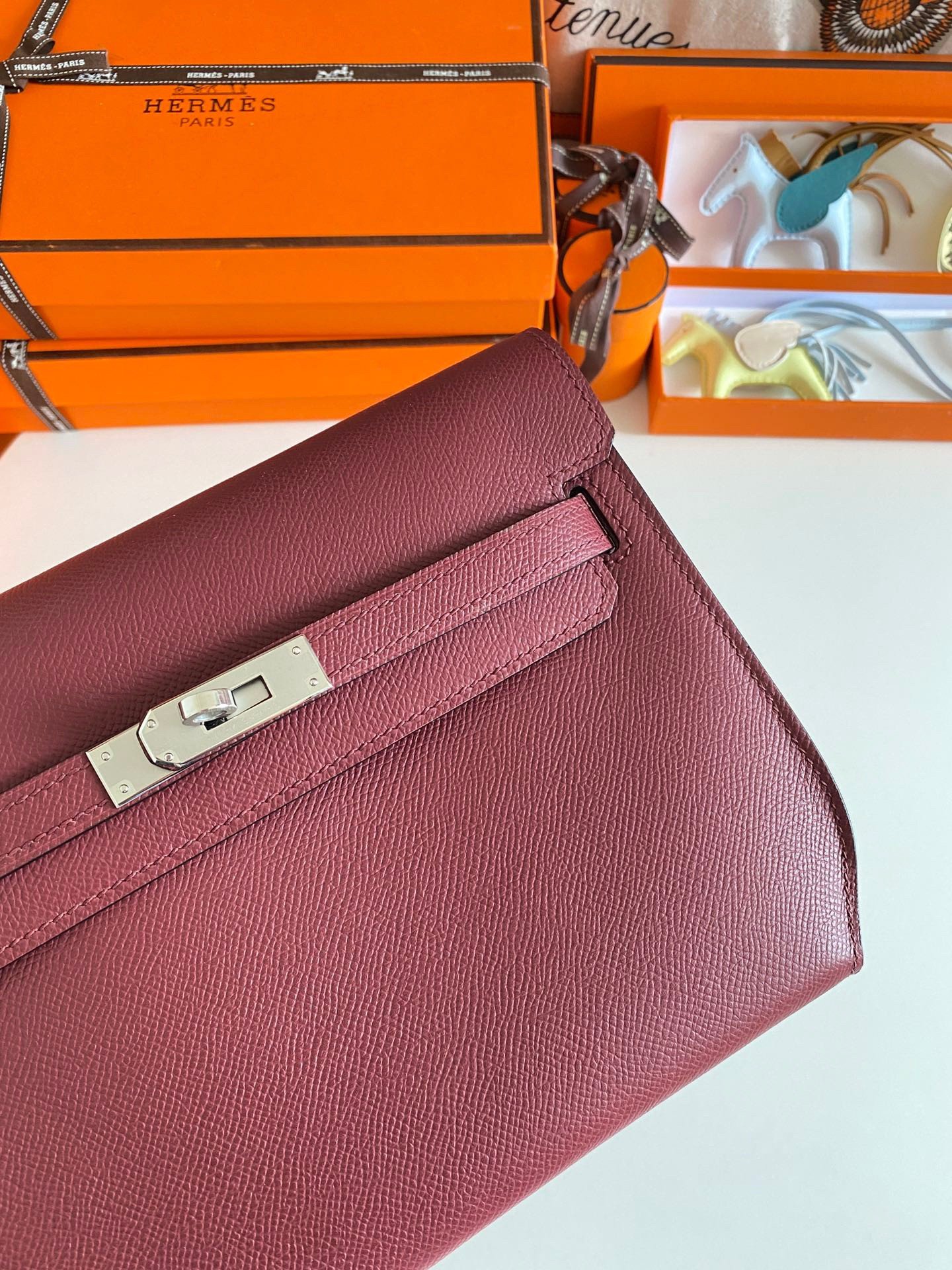 Hermes Kelly Depeches 25 Pouch in Bordeaux Epsom Calfskin