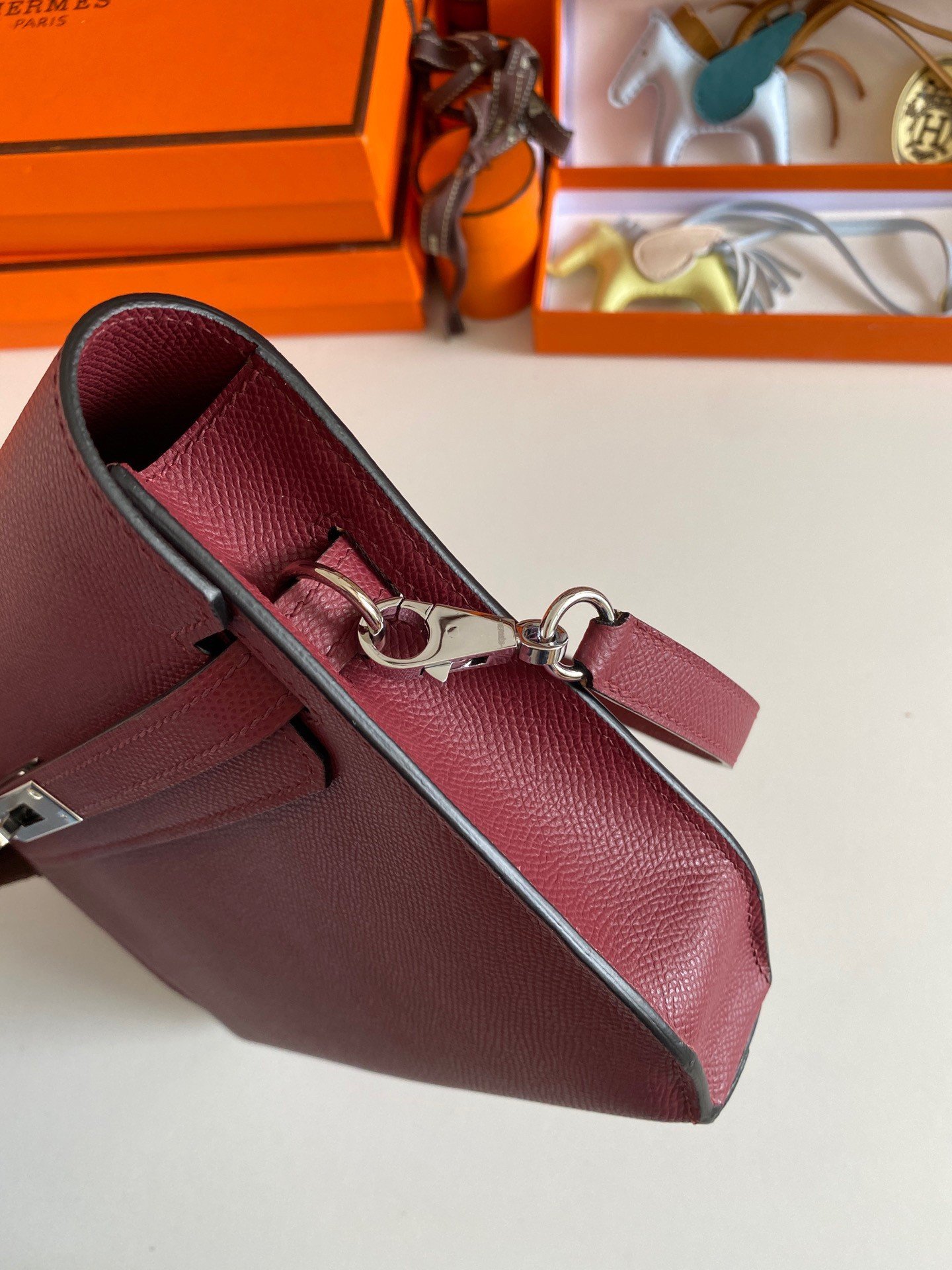 Hermes Kelly Depeches 25 Pouch in Bordeaux Epsom Calfskin