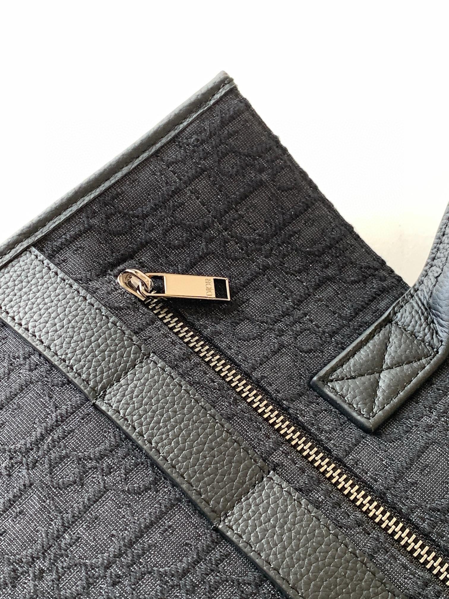 Dior Safari Tote Bag in Black Dior Oblique Jacquard