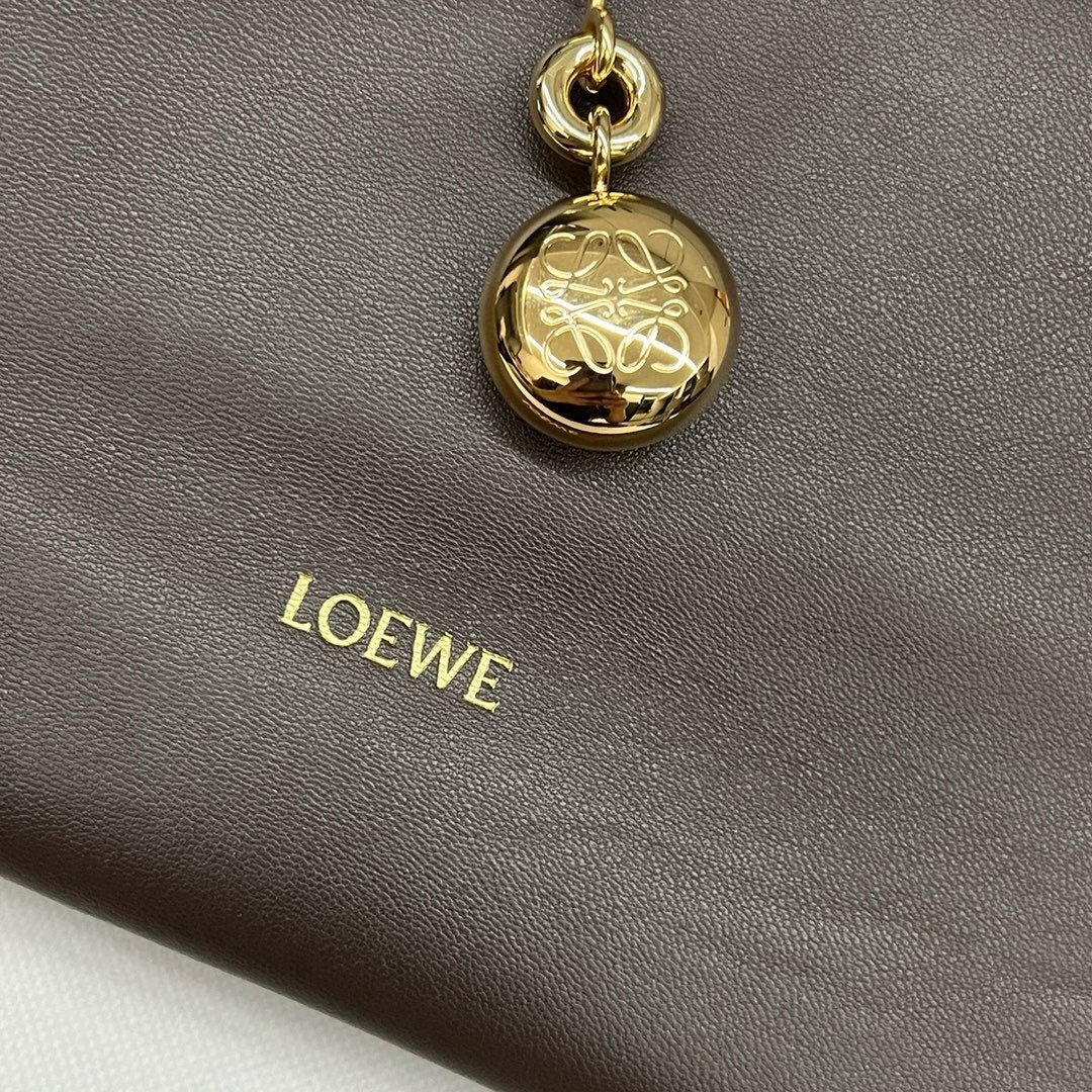 Loewe Small Squeeze Bag in Chocolate Nappa Lambskin