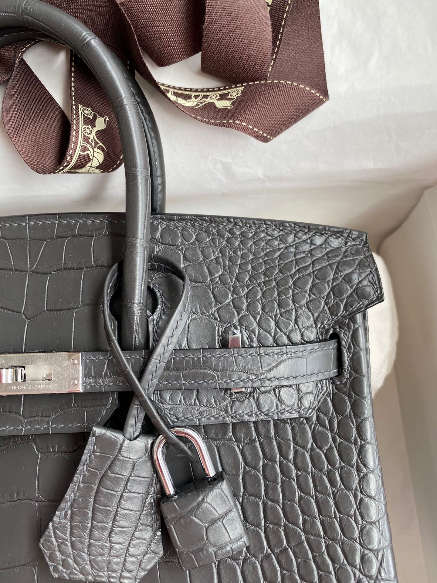 Hermes Birkin 25 Retourne Handmade Bag In Graphite Matte Alligator Leather