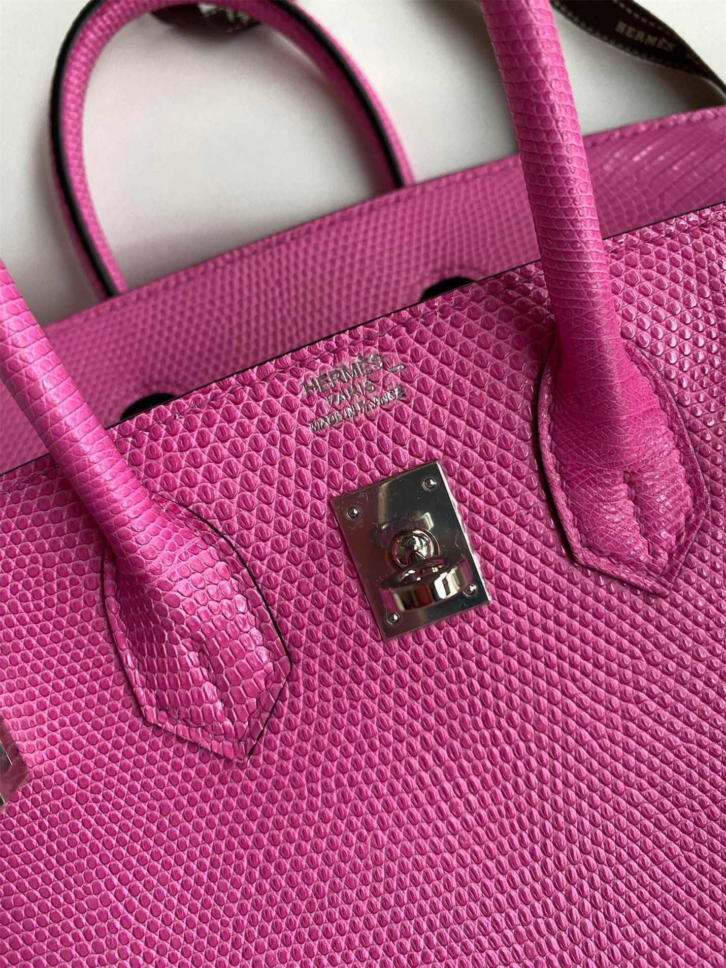 Hermes Birkin 25 Retourne Handmade Bag In Pink Lizard Leather