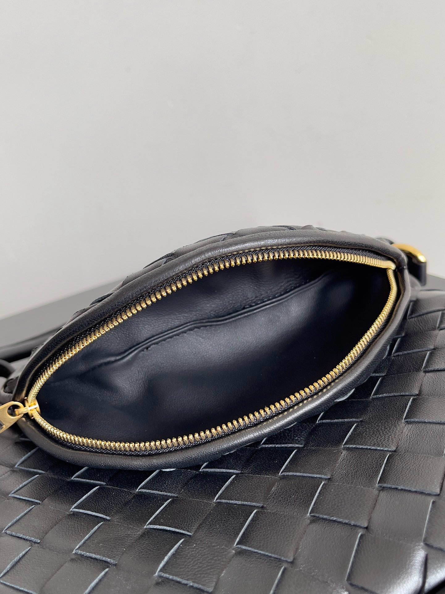 Bottega Veneta Gemelli Small Bag in Black Intrecciato Lambskin