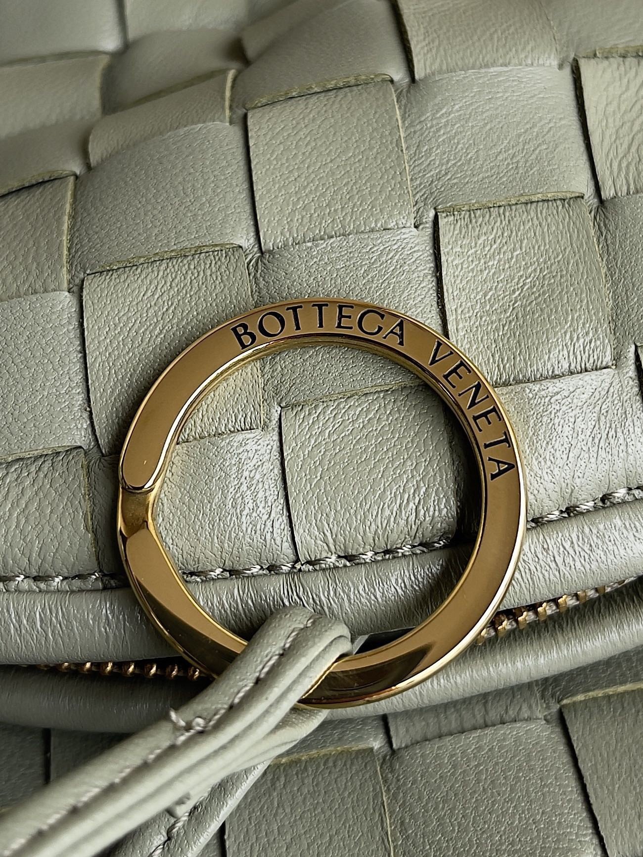 Bottega Veneta Gemelli Medium Bag in Travertine Intrecciato Lambskin