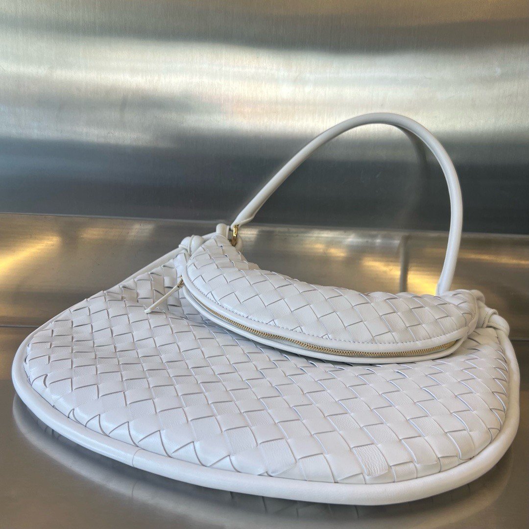 Bottega Veneta Gemelli Large Bag in White Intrecciato Lambskin