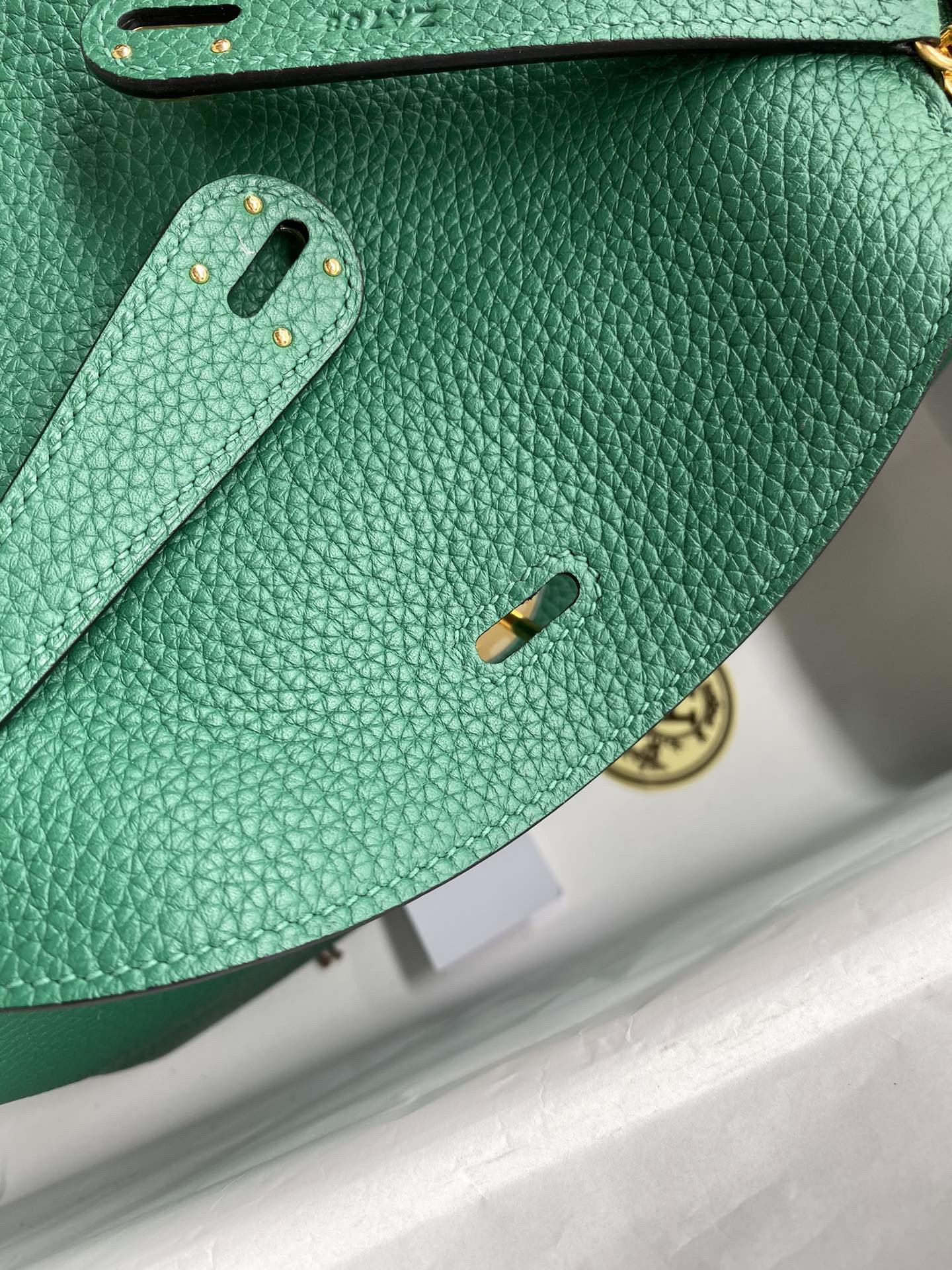 Hermes Lindy 30 Handmade Bag In Malachite Clemence Leather