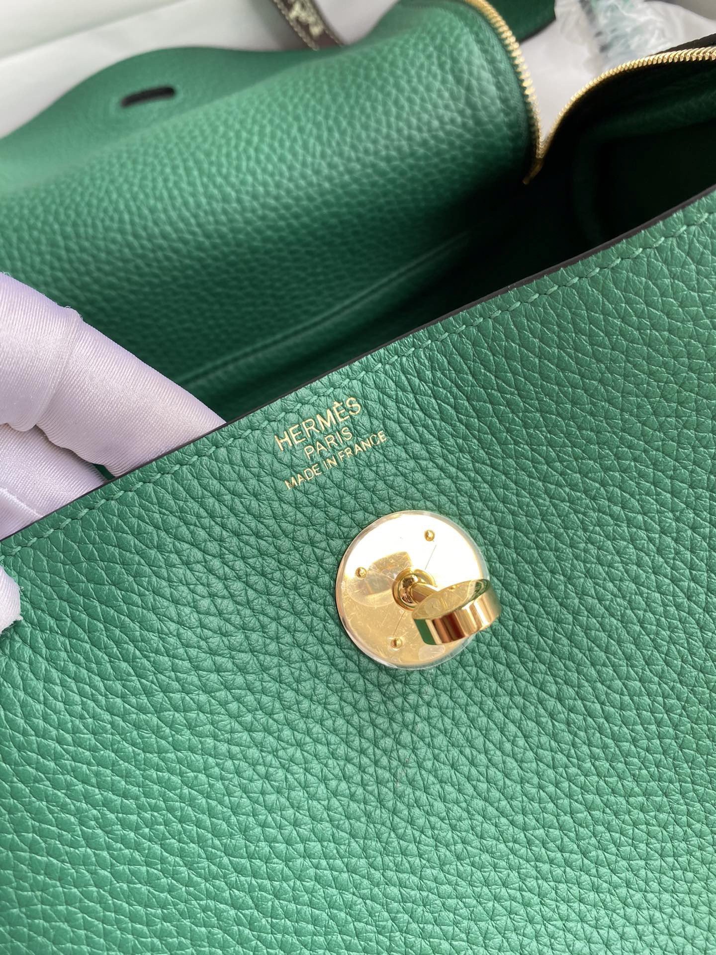 Hermes Lindy 30 Handmade Bag In Malachite Clemence Leather