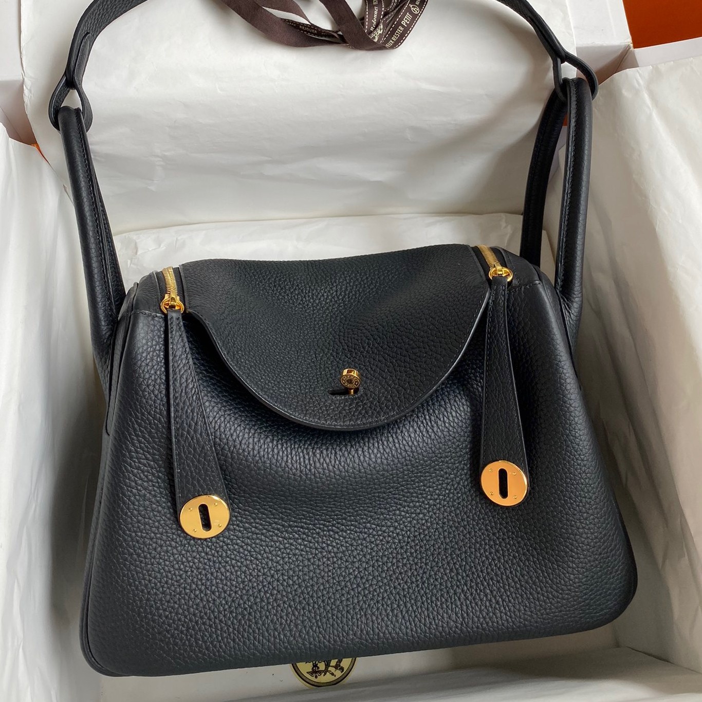 Hermes Lindy 30 Handmade Bag In Black Clemence Leather