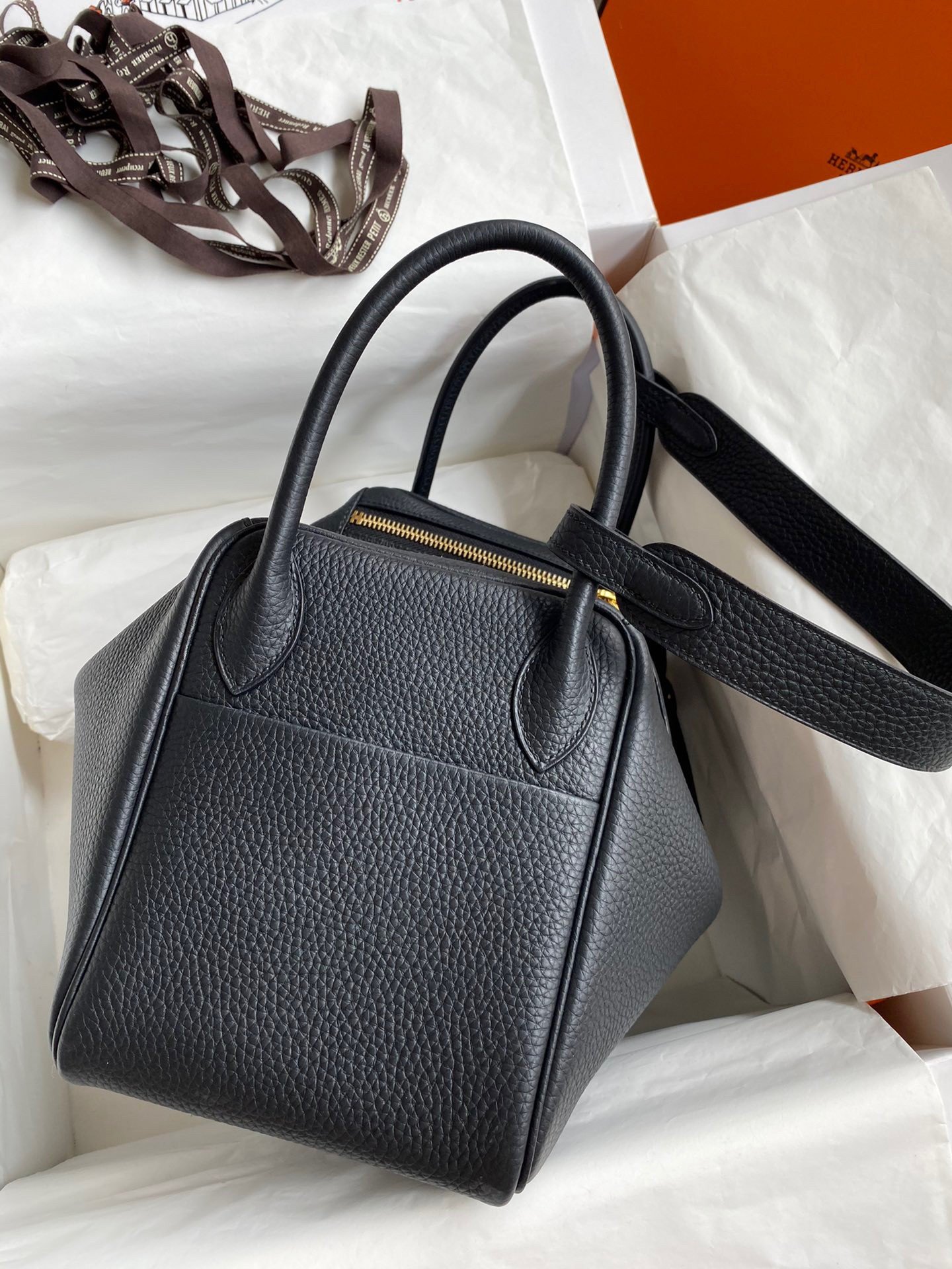 Hermes Lindy 30 Handmade Bag In Black Clemence Leather