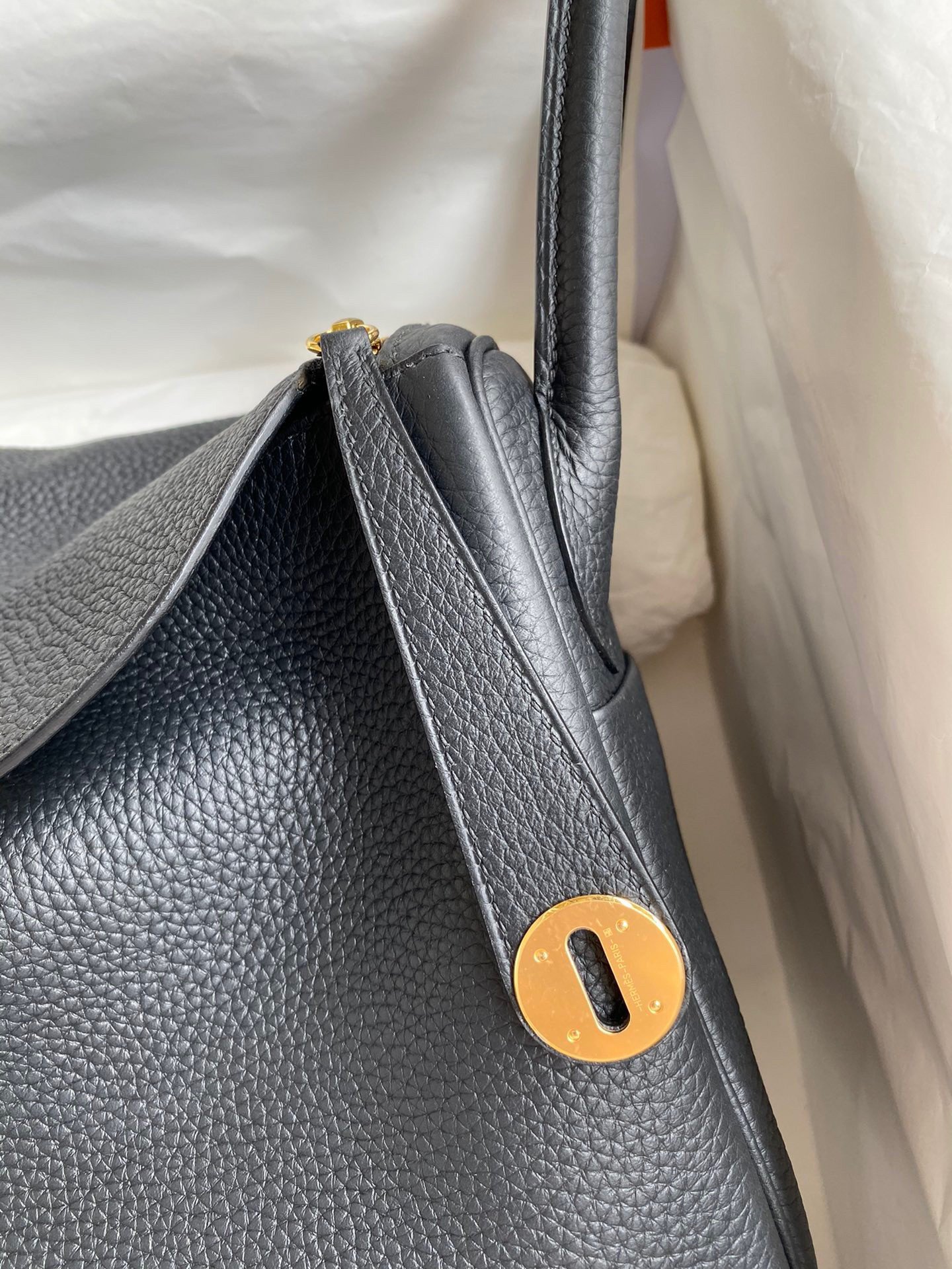 Hermes Lindy 30 Handmade Bag In Black Clemence Leather