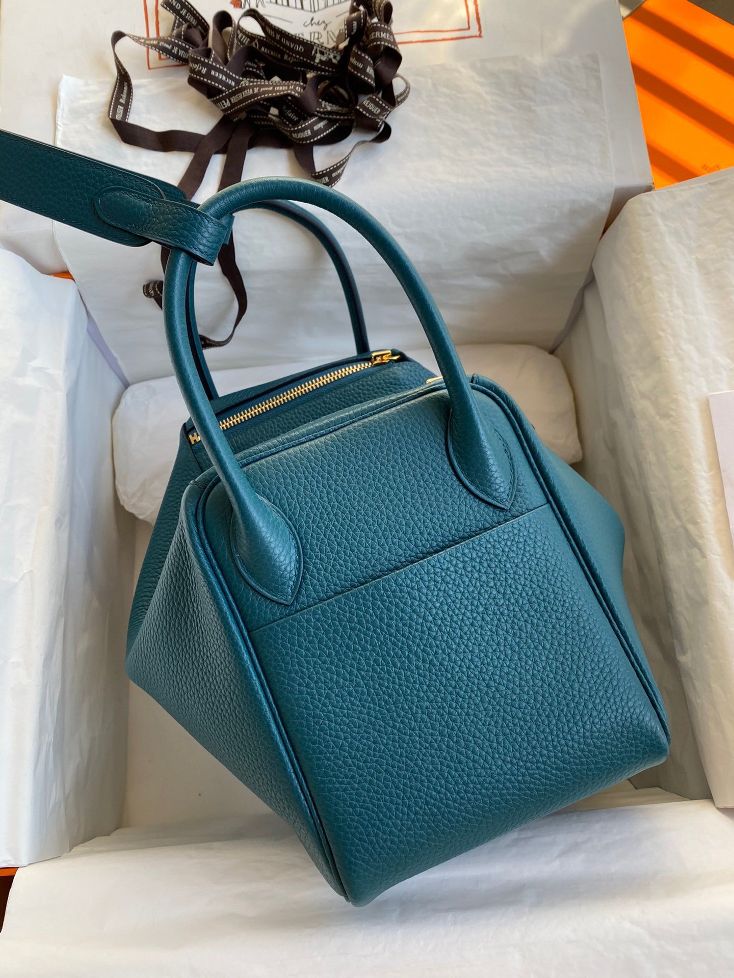 Hermes Lindy 30 Handmade Bag In Vert Bosphore Clemence Leather