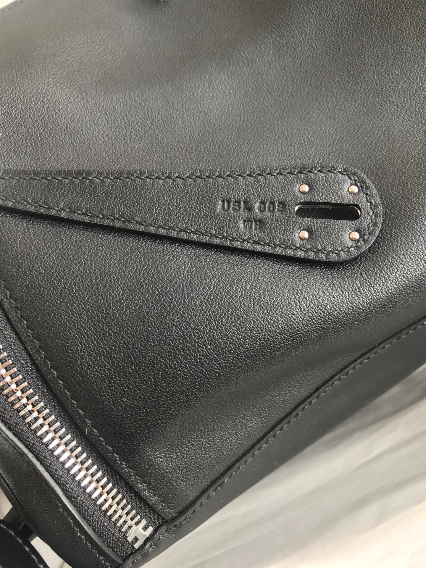 Hermes Touch Lindy 30 Handmade Bag In Black Swift Calfskin