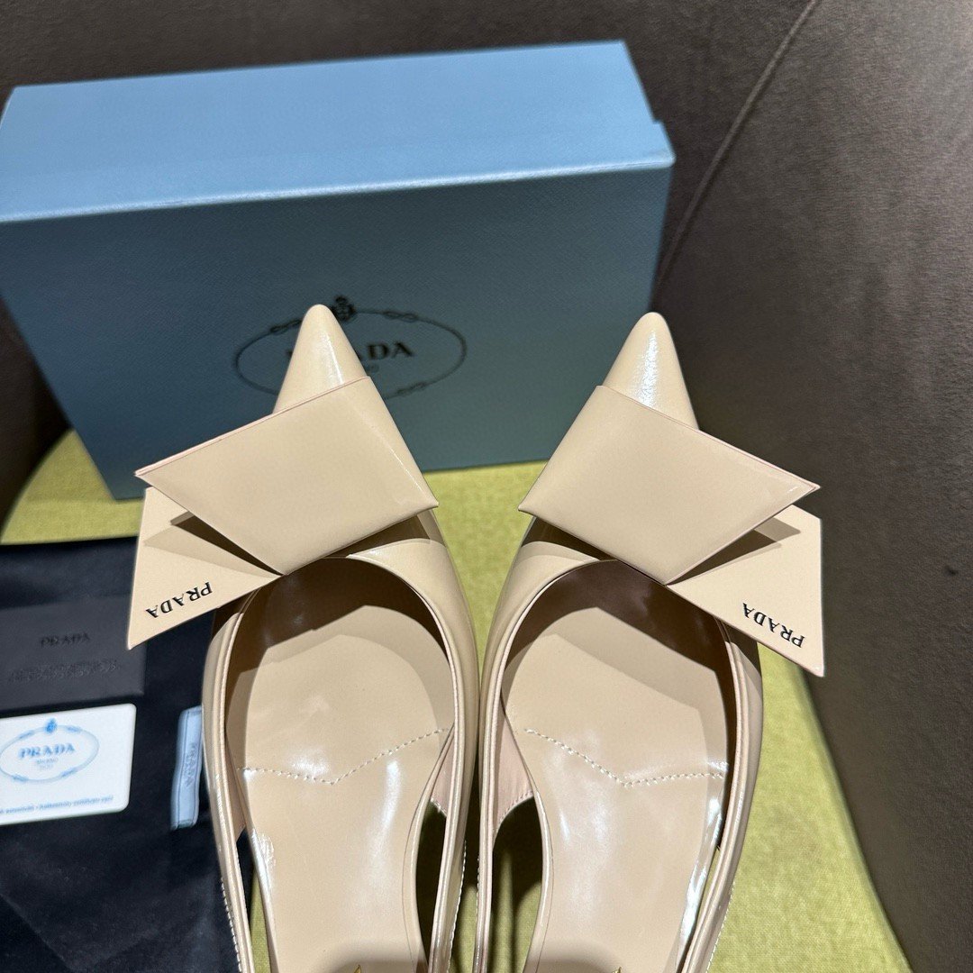 Prada Slingback Pumps 45mm in Powder Brushed Leather