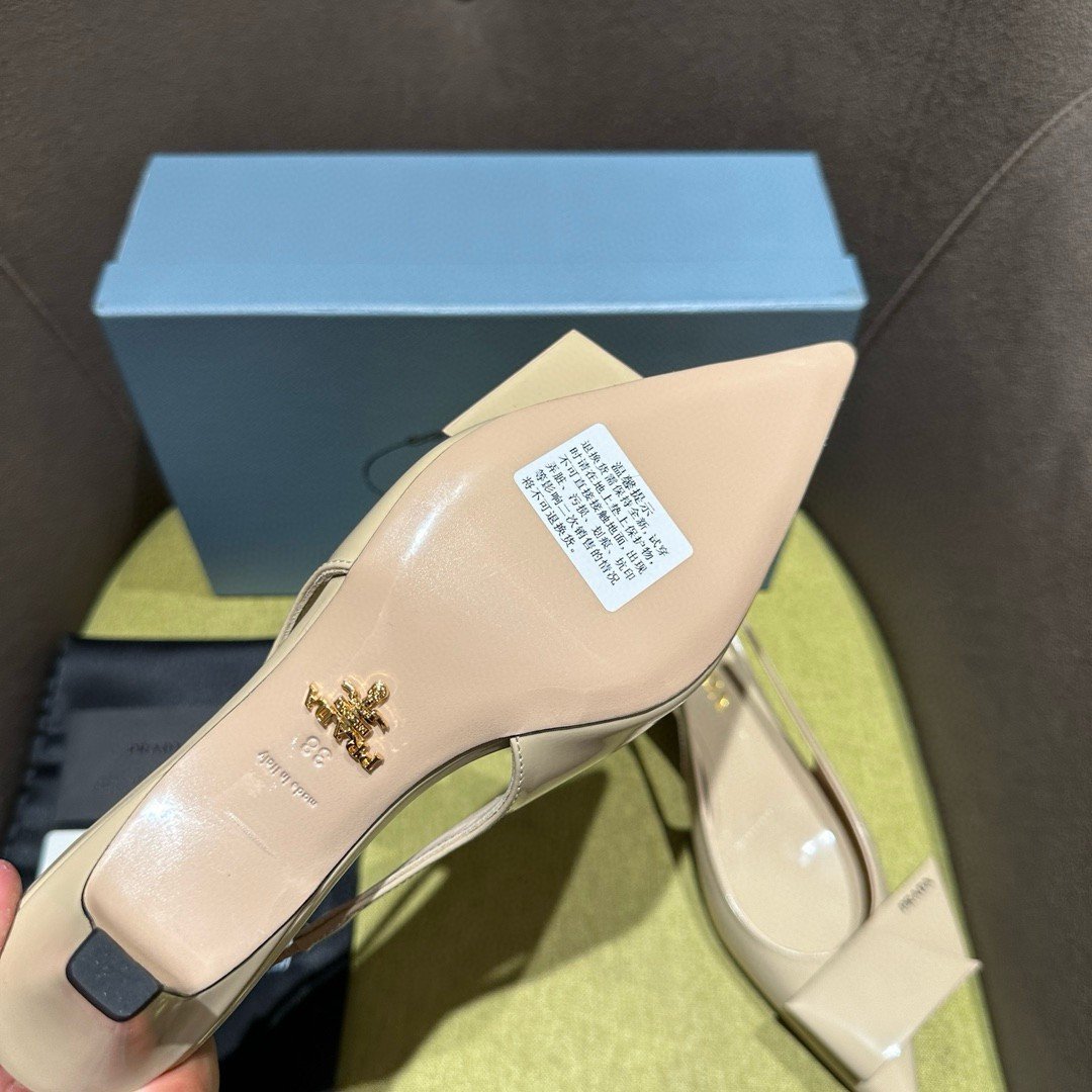 Prada Slingback Pumps 45mm in Powder Brushed Leather