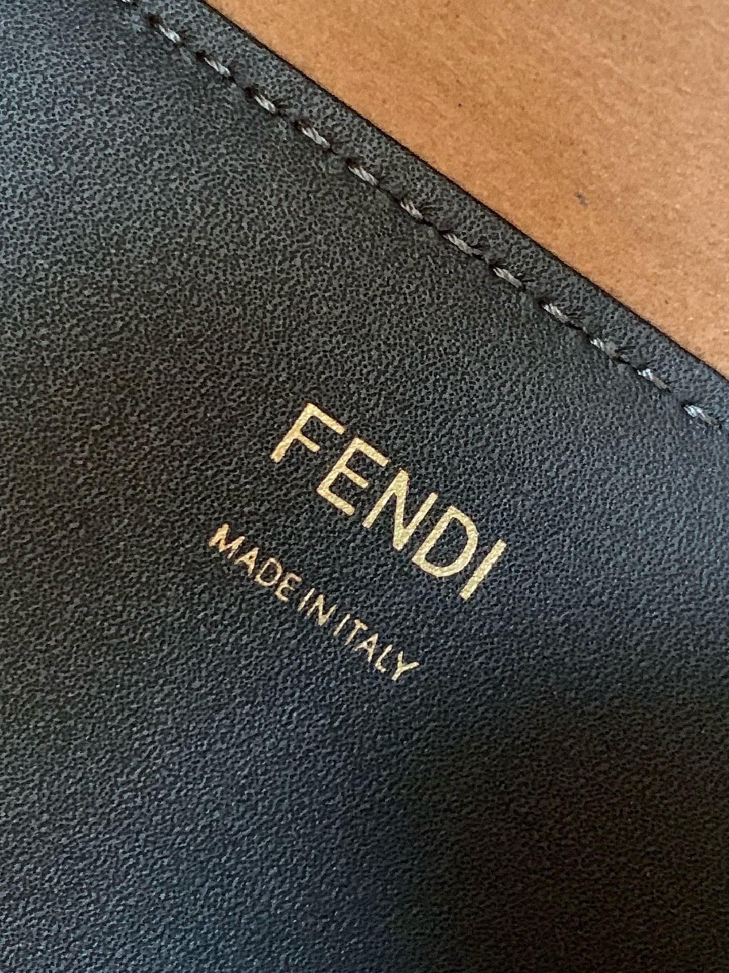 Fendi Sunshine Medium Tote Bag in Black Leather with Python Logo