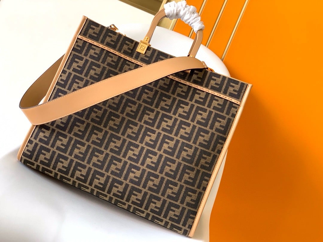 Fendi Sunshine Large Tote Bag in Brown FF Jacquard Fabric