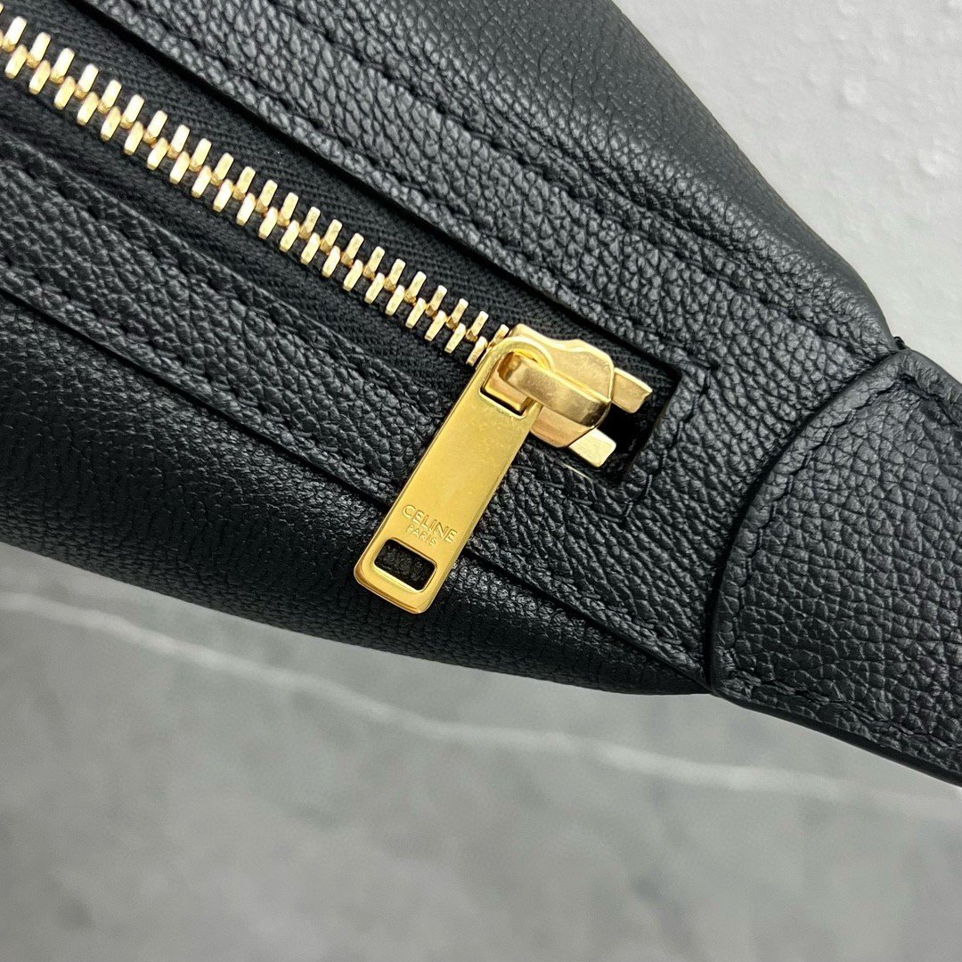 Celine Heloise Cuir Triomphe Bag in Black Calfskin