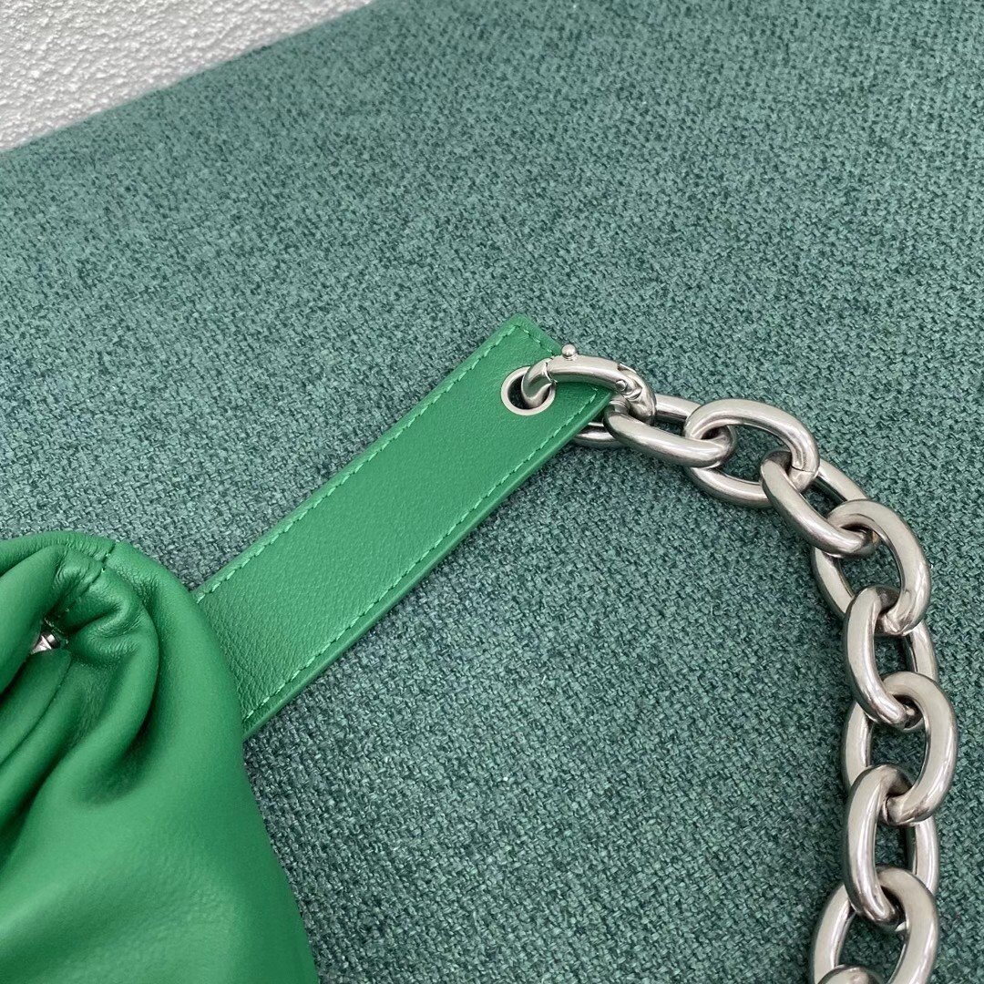 Bottega Veneta The Pouch Belt Bag In Green Lambskin