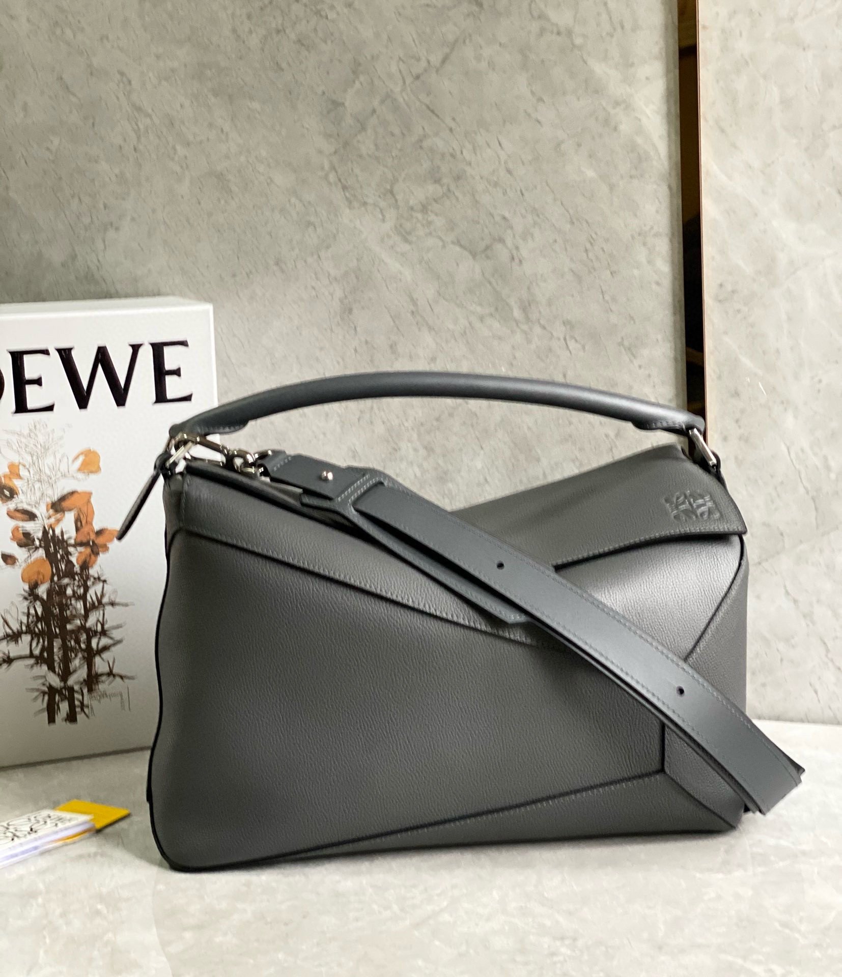 Loewe Puzzle Large Bag in Dark Grey Classic Calfskin