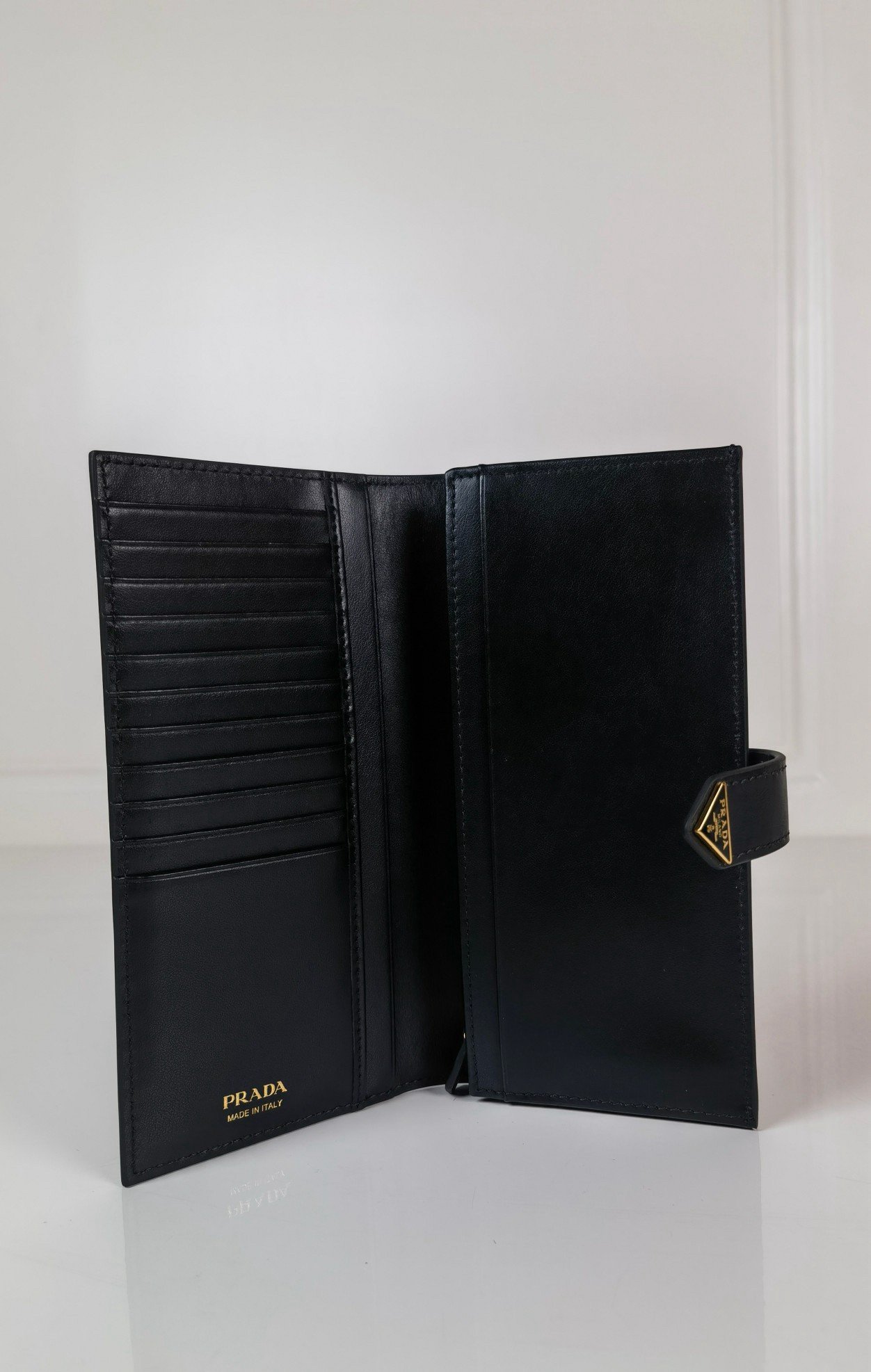 Prada Large Wallet in Black Saffiano Leather