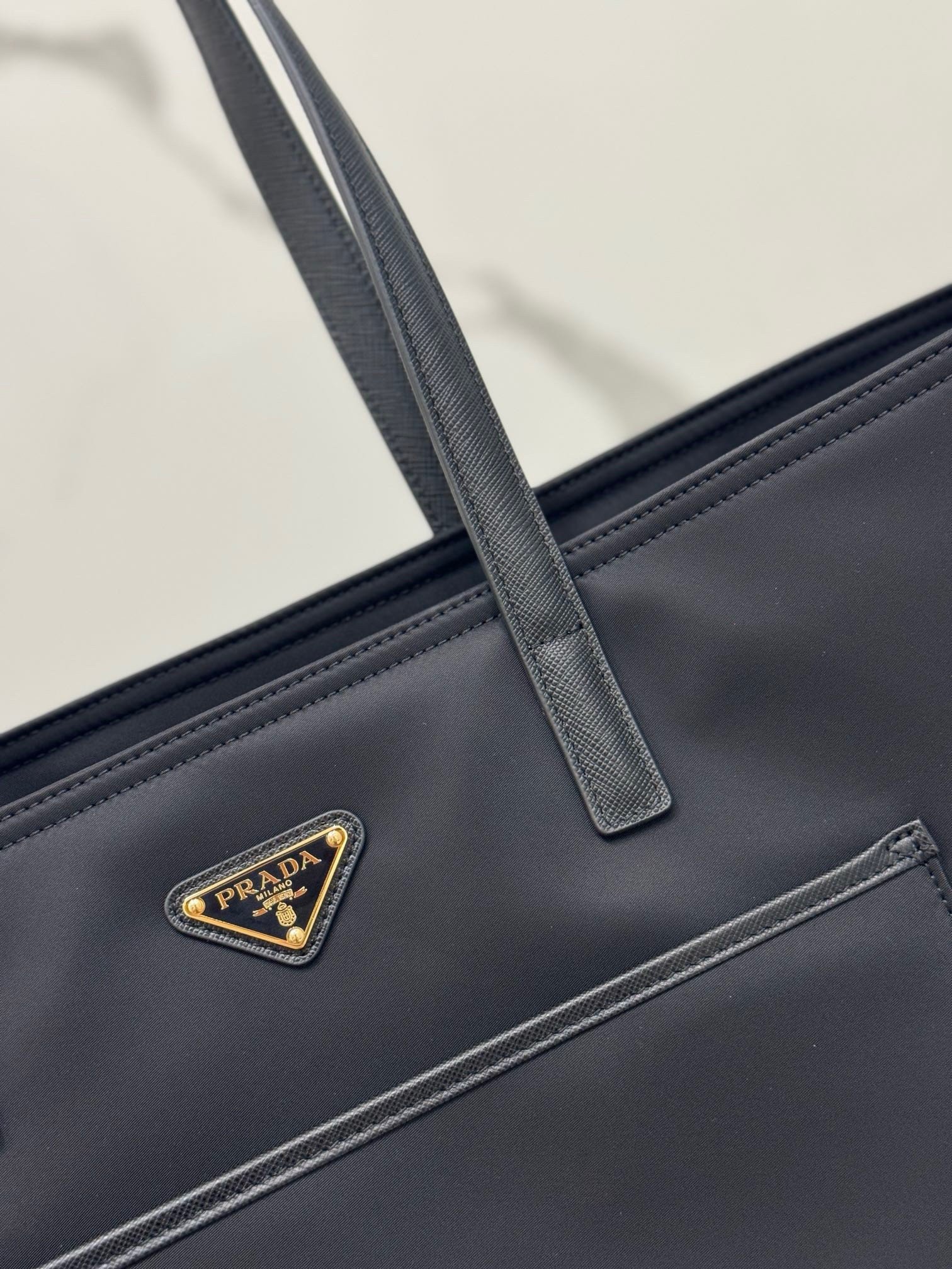 Prada Re-Edition 1978 Large Tote Bag in Black Re-Nylon