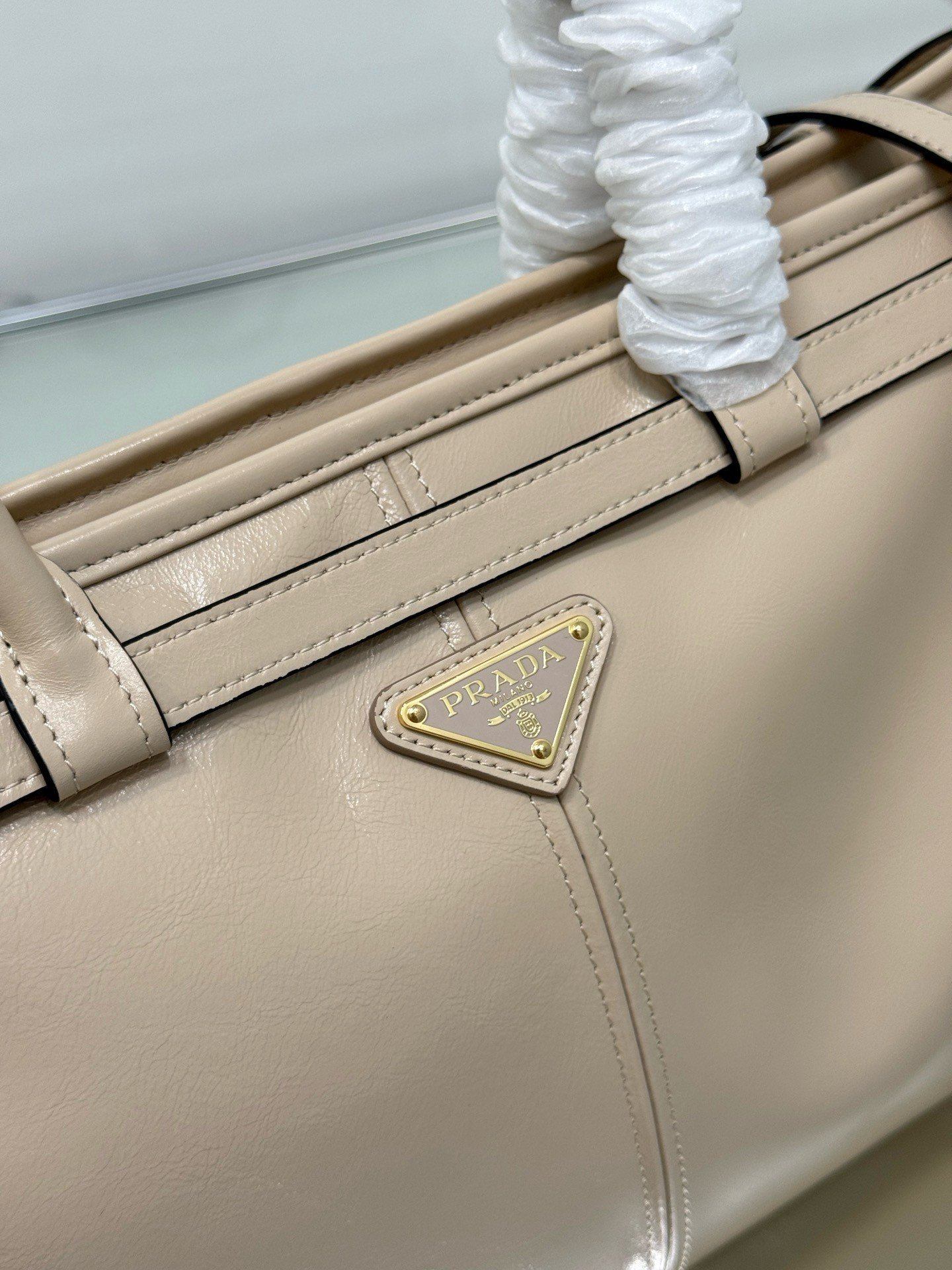 Prada Large Tote Bag in Beige Soft Leather