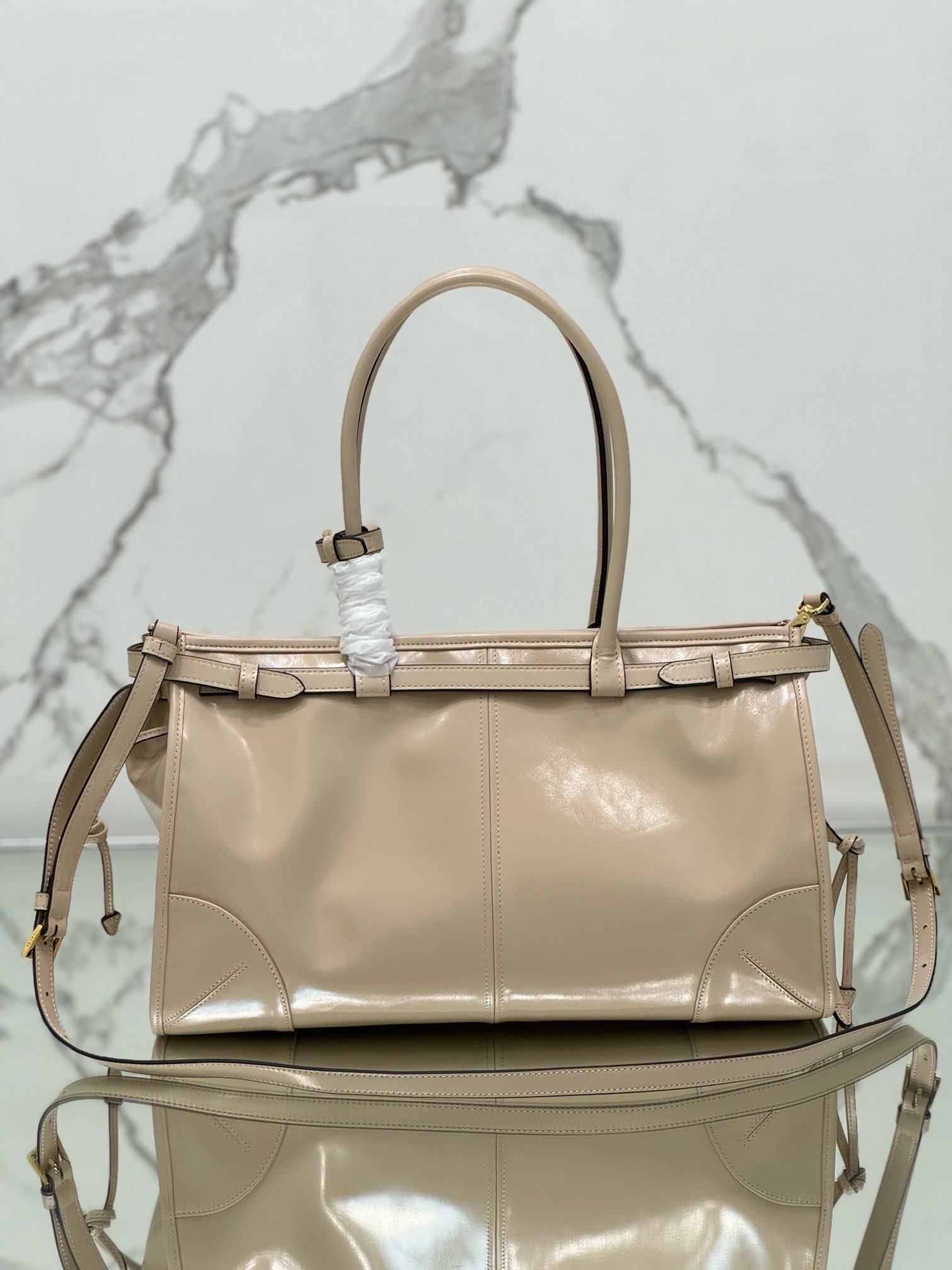 Prada Large Tote Bag in Beige Soft Leather