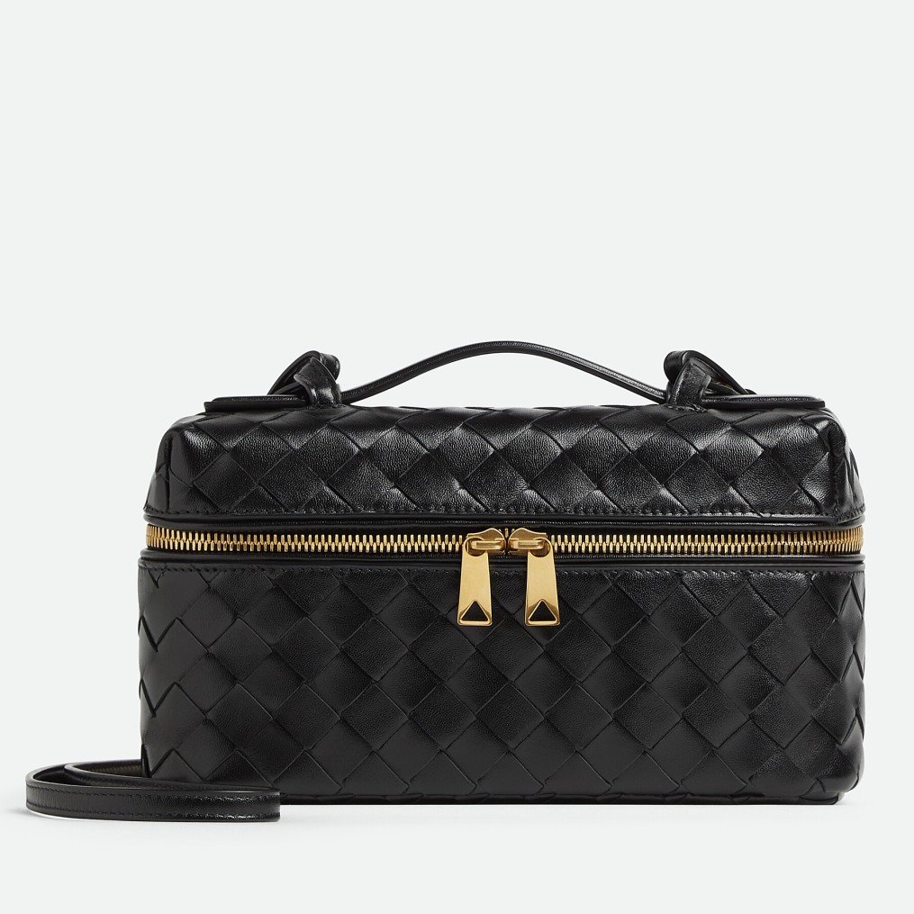 Bottega Veneta Bang Bang Vanity Case in Black Intrecciato Leather