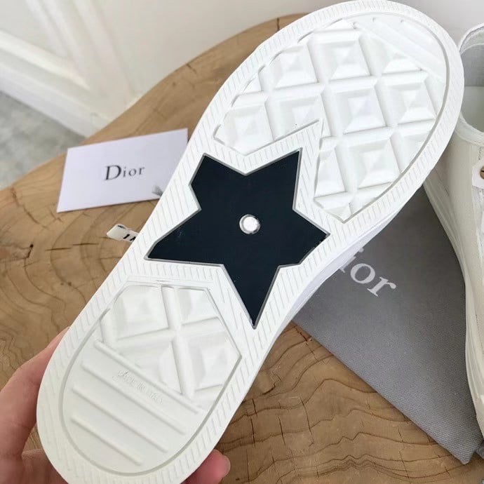 Dior Walk'n'Dior Sneakers In White Cotton Canvas