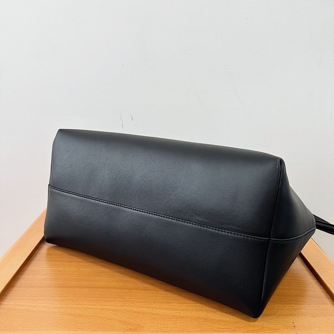 The Row Terrasse Shoulder Bag in Black Calfskin