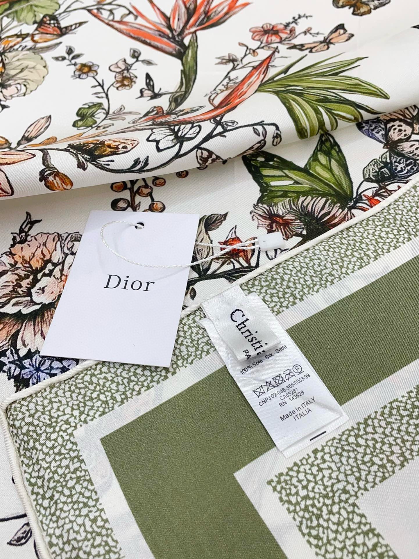 Dior Toile de Jouy Mexico 90 Square Scarf in Green and White Silk