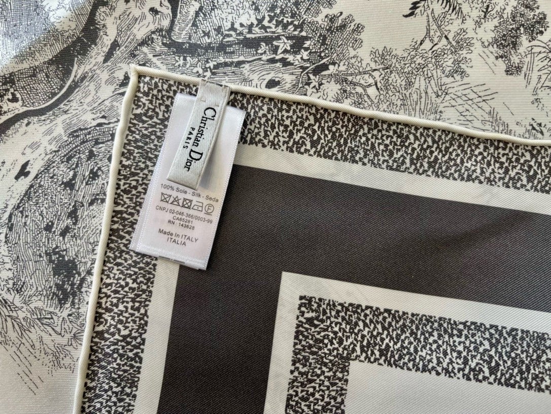 Dior Toile de Jouy Sauvage 90 Square Scarf in Grey Silk Twill