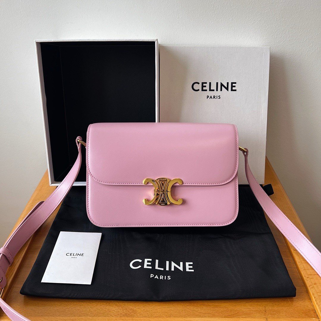 Celine Triomphe Teen Bag In Pink Leather