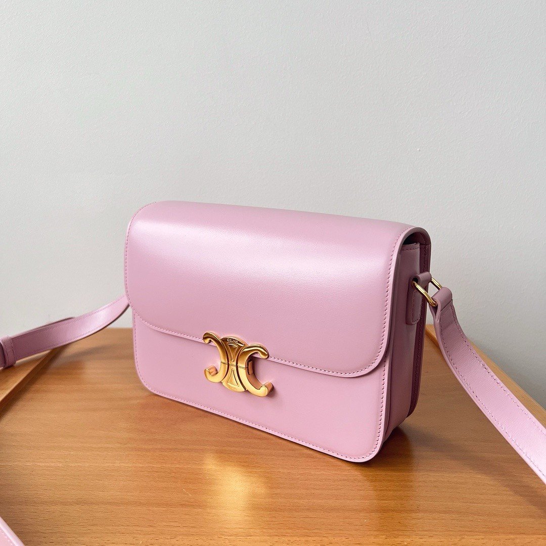 Celine Triomphe Teen Bag In Pink Leather