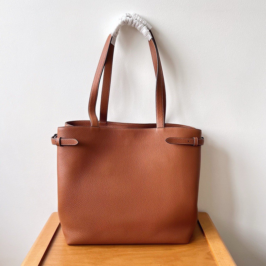 Celine Medium Cabas Anais Cuir Triomphe Bag in Brown Leather